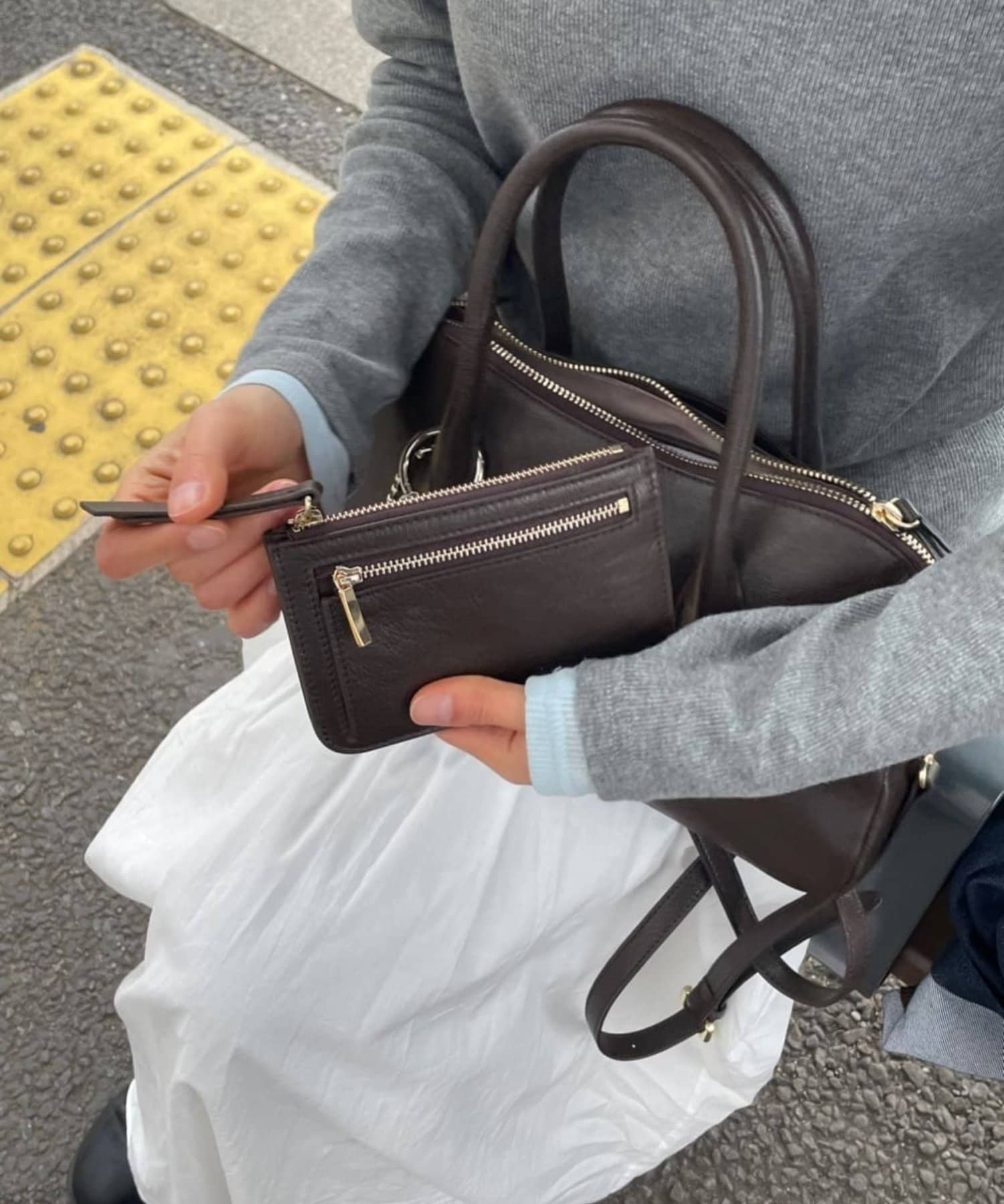 OUTLET(アウトレット) 【ear PAPILLONNER】《本革》ミニレザーフラグメントケース