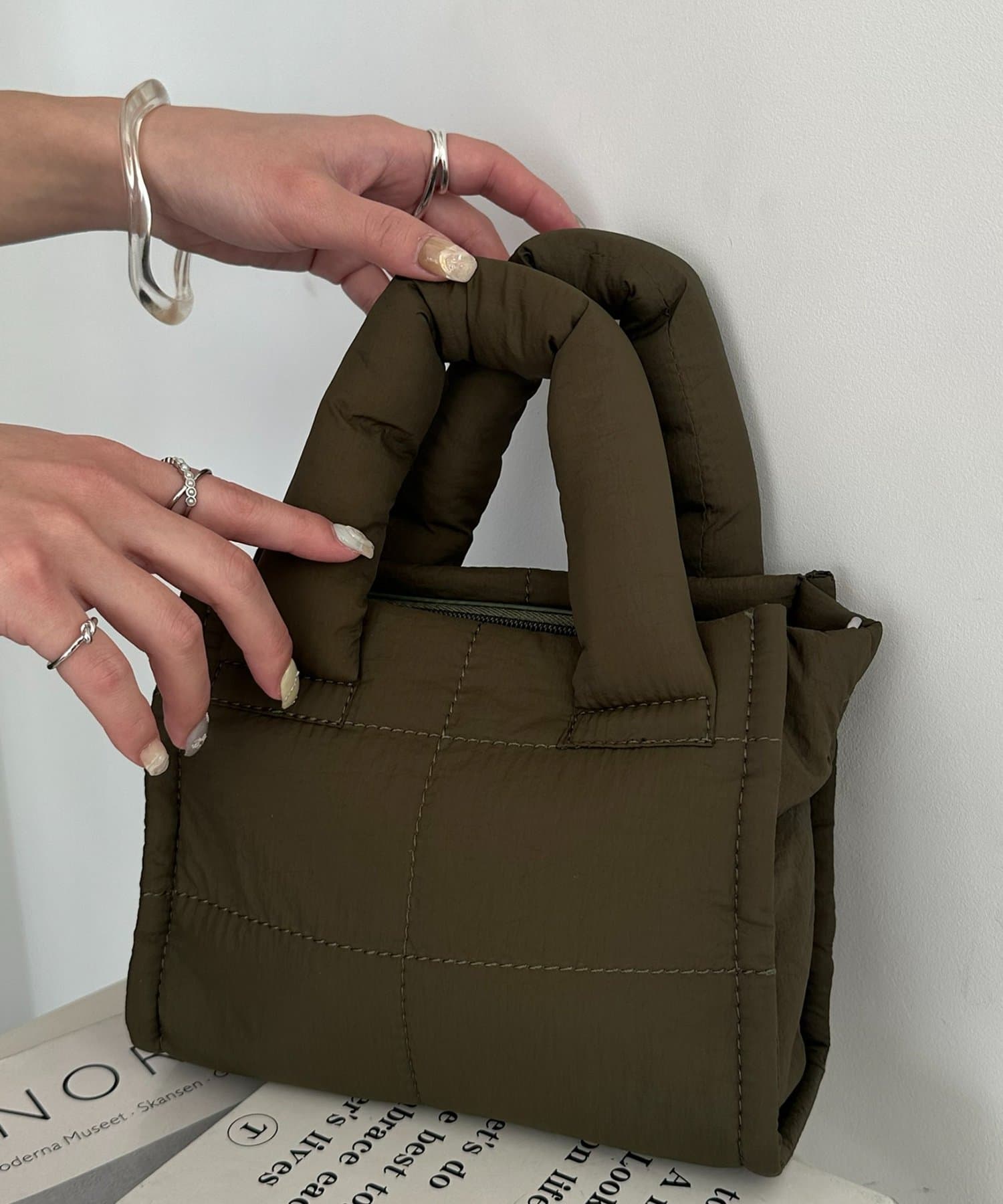 OUTLET(アウトレット) 【Discoat】スクエアキルティングミニショルダー