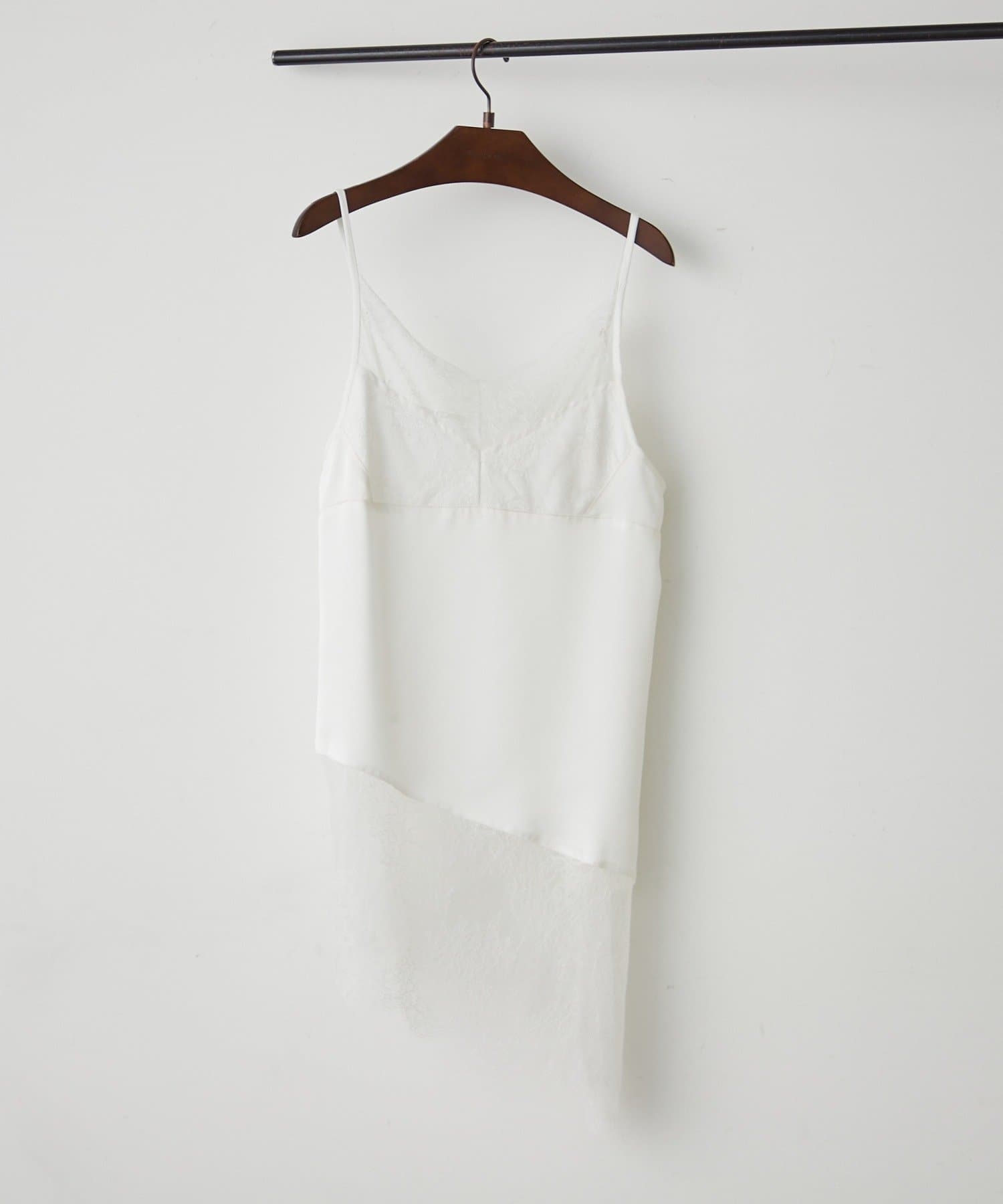 Remind me and forever(リマインドミーアンドフォーエバー) 【裾のデザイン選べる】レース切替サテンキャミ