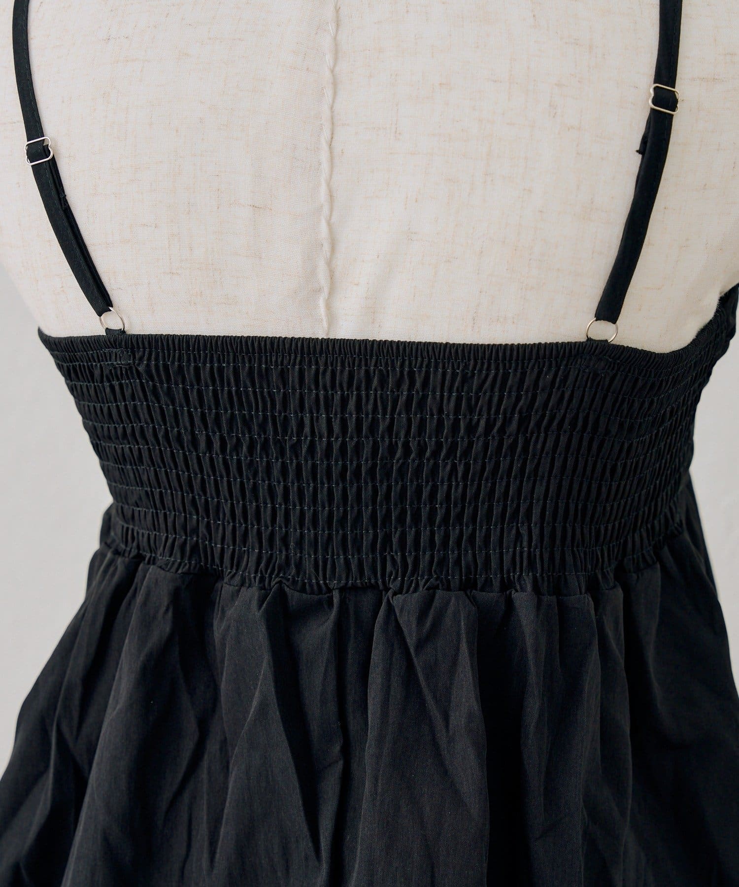 NICE CLAUP / OLIVE des OLIVE OUTLET(ナイスクラップ  / オリーブ デ オリーブ アウトレット) 【OUTLET限定】【continuer】チョーカー付フリルキャミ