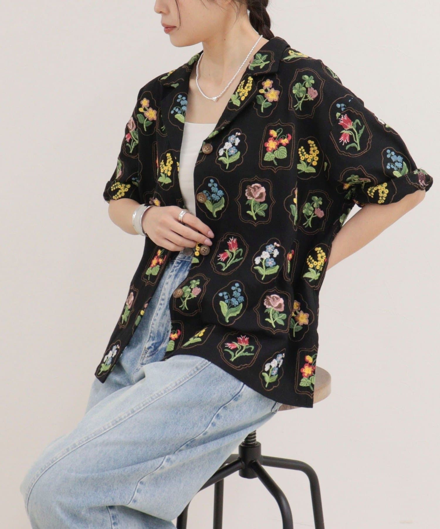 FREDY & GLOSTER(フレディ アンド グロスター) エンブロイダリージャケットシャツ