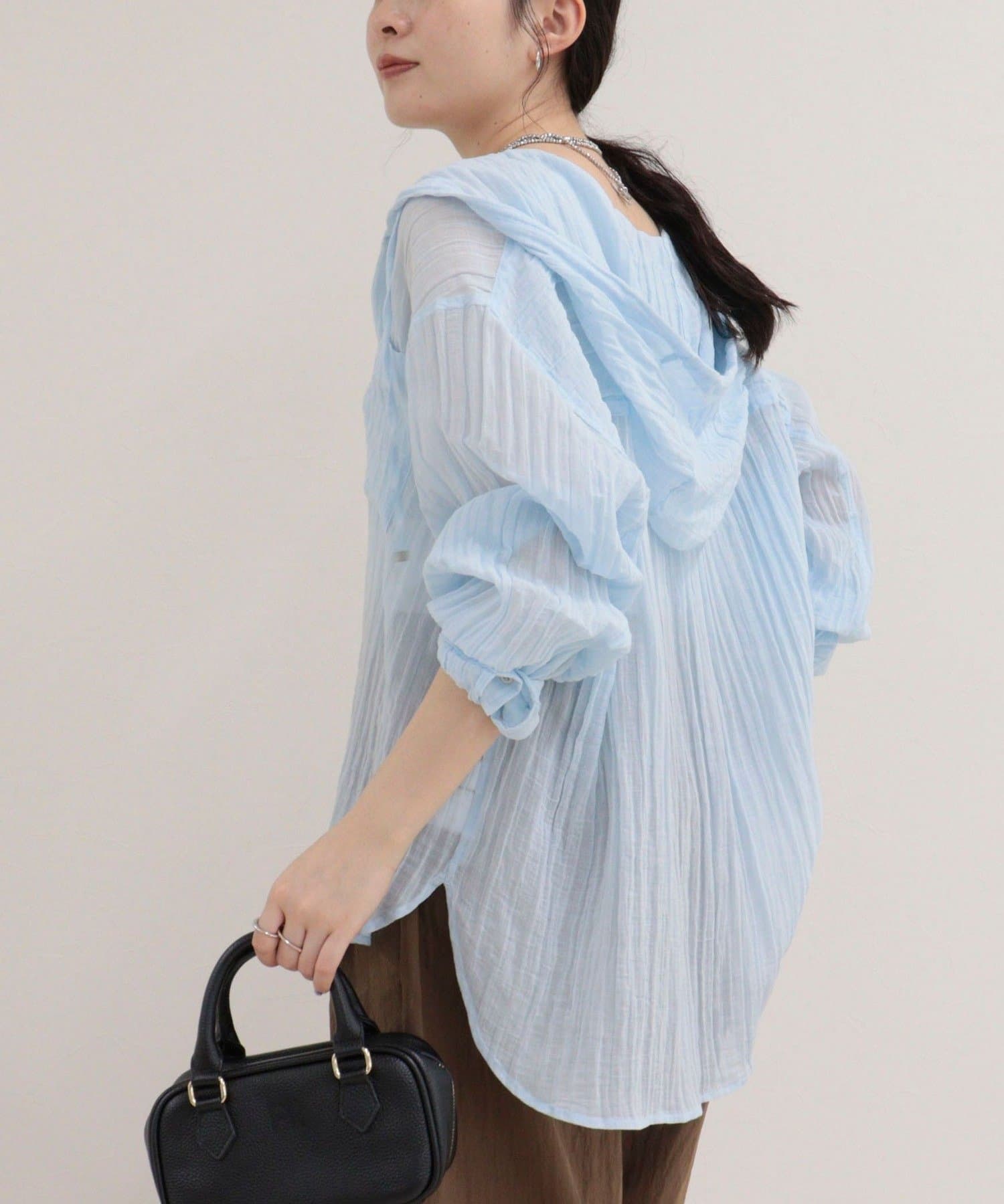 FREDY & GLOSTER(フレディ アンド グロスター) リネン混楊柳フーディシャツ