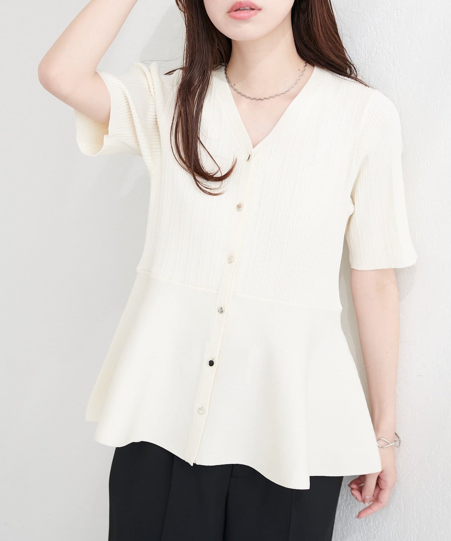 natural couture(ナチュラルクチュール) ランダムリブ５分袖ペプラムニットカーディガン