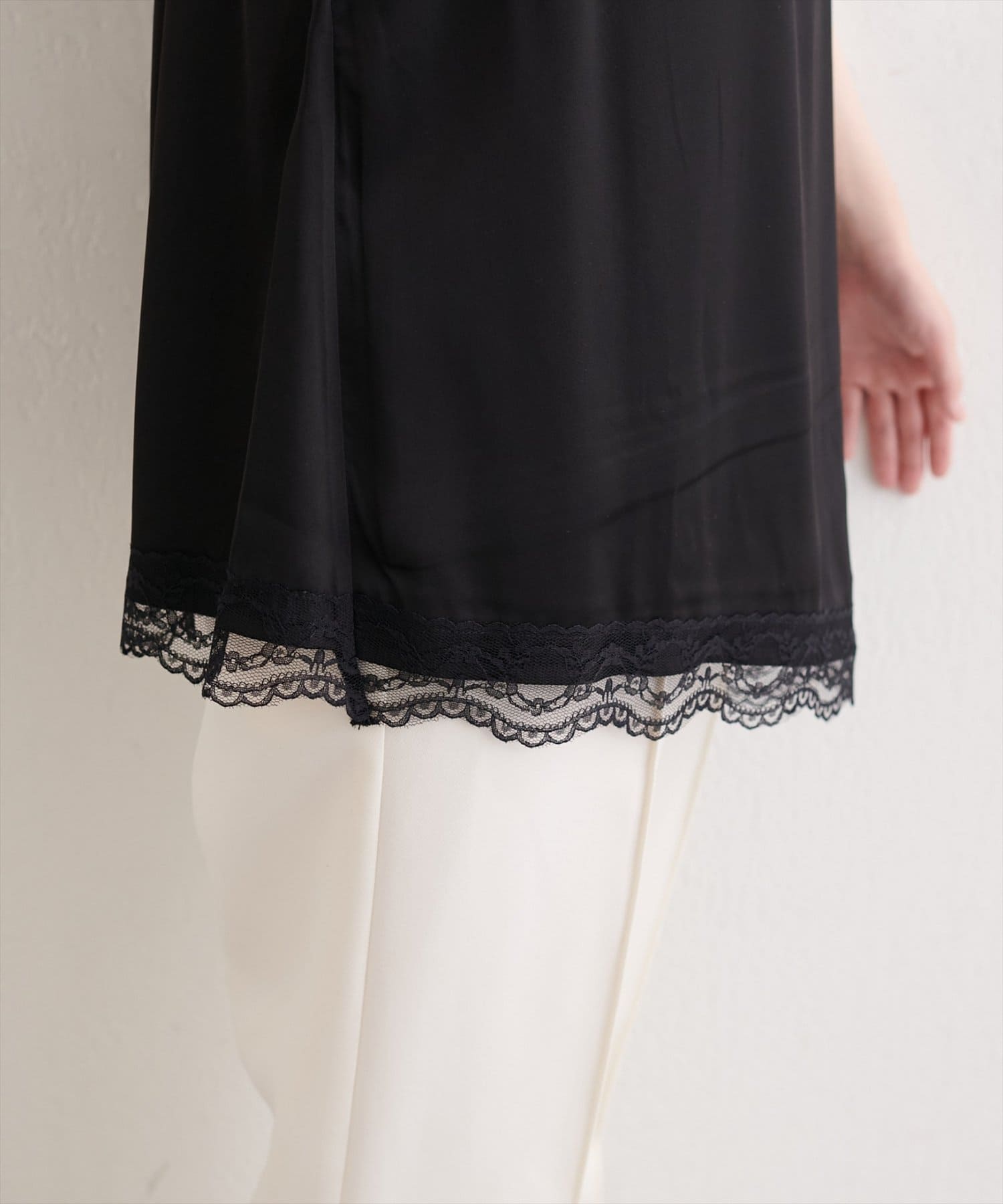 natural couture(ナチュラルクチュール) アシメサテンレースドッキングT