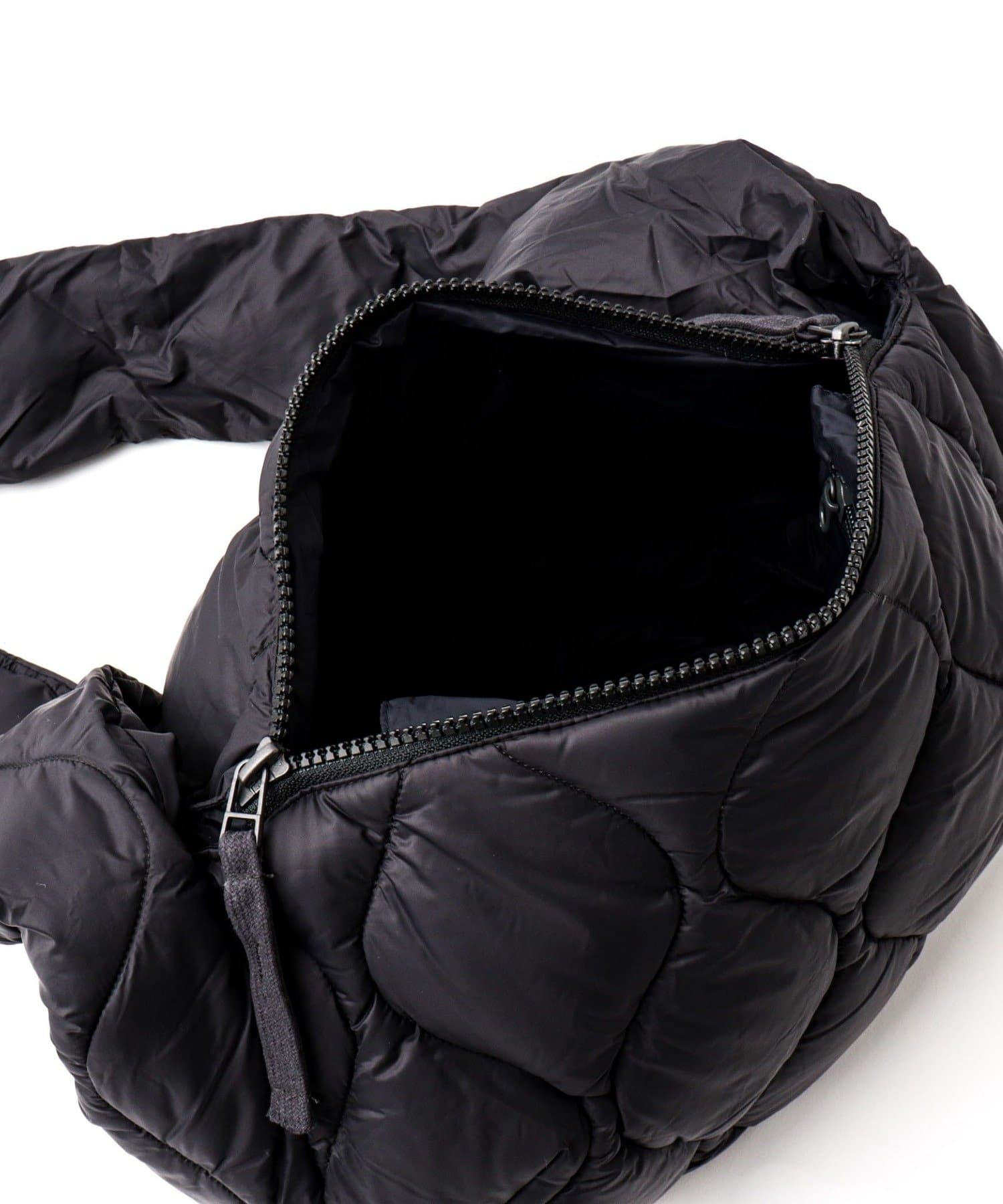 NOLLEY'S(ノーリーズ) 【TAION/タイオン】バナナショルダーダウンバッグ