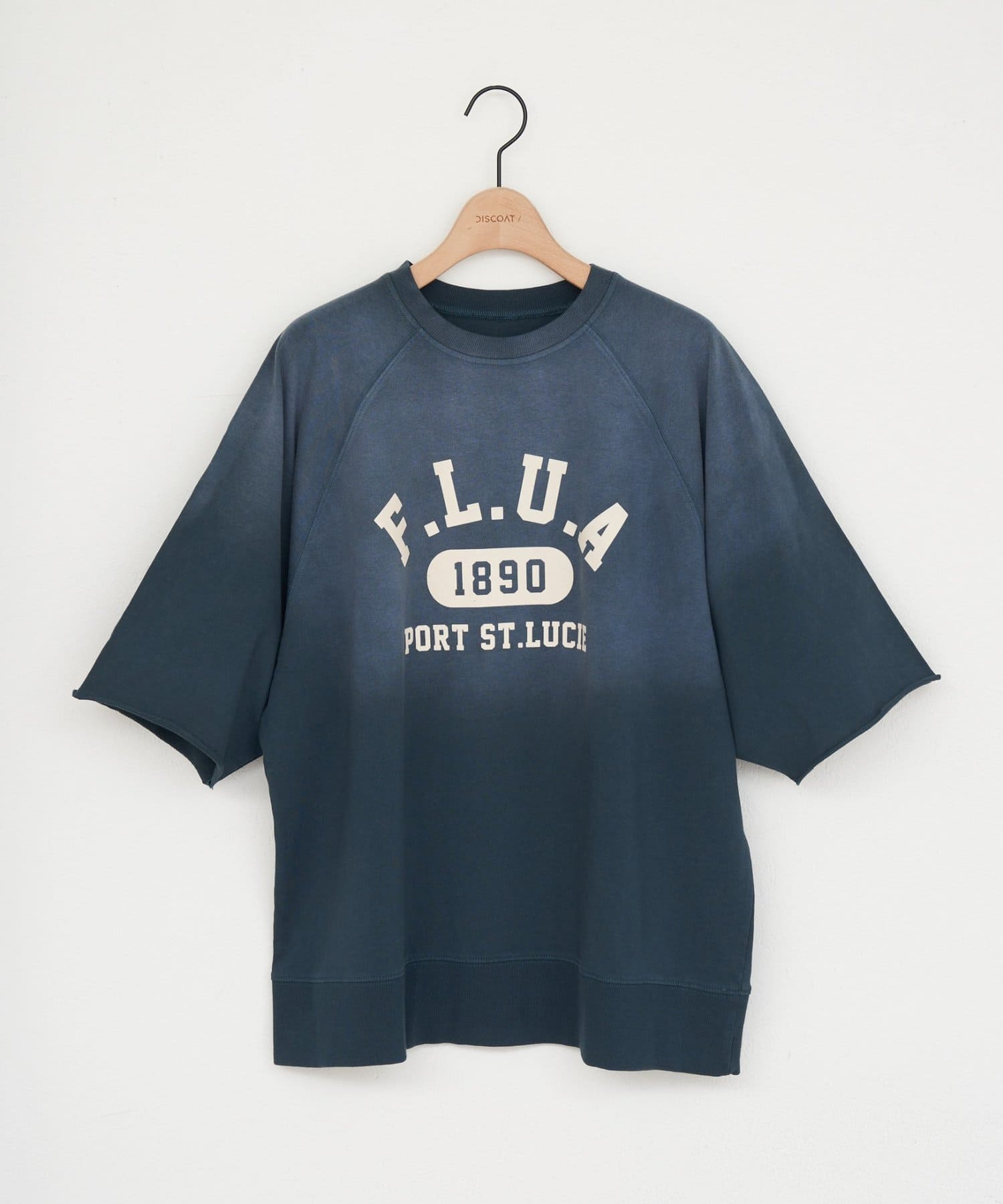 DISCOAT(ディスコート) 【Enlude】ラグランフロッキーロゴプリントTシャツ《ユニセックス》