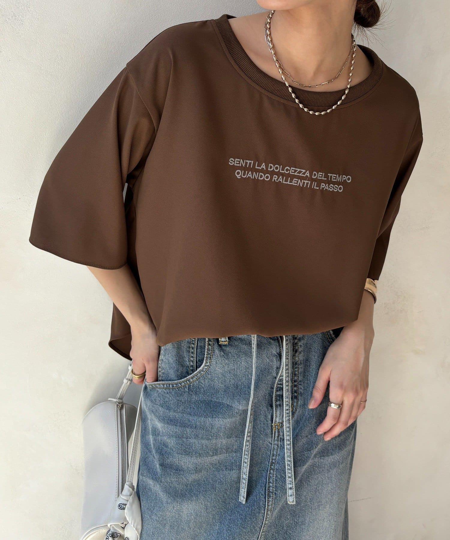 DOUDOU(ドゥドゥ) 刺繍ロゴジョーゼットTEE