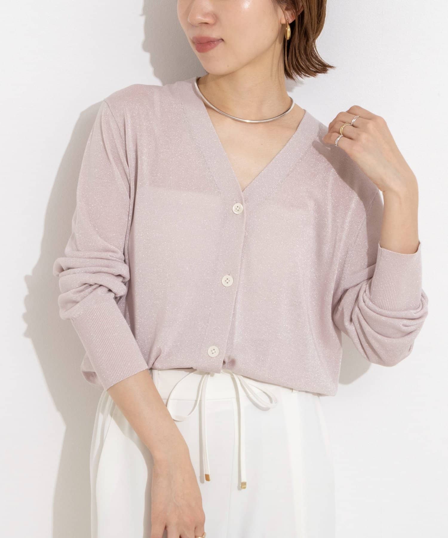 NOLLEY'S(ノーリーズ) 《手洗い可能/アンサンブル対応》ラメVネックカーディガン