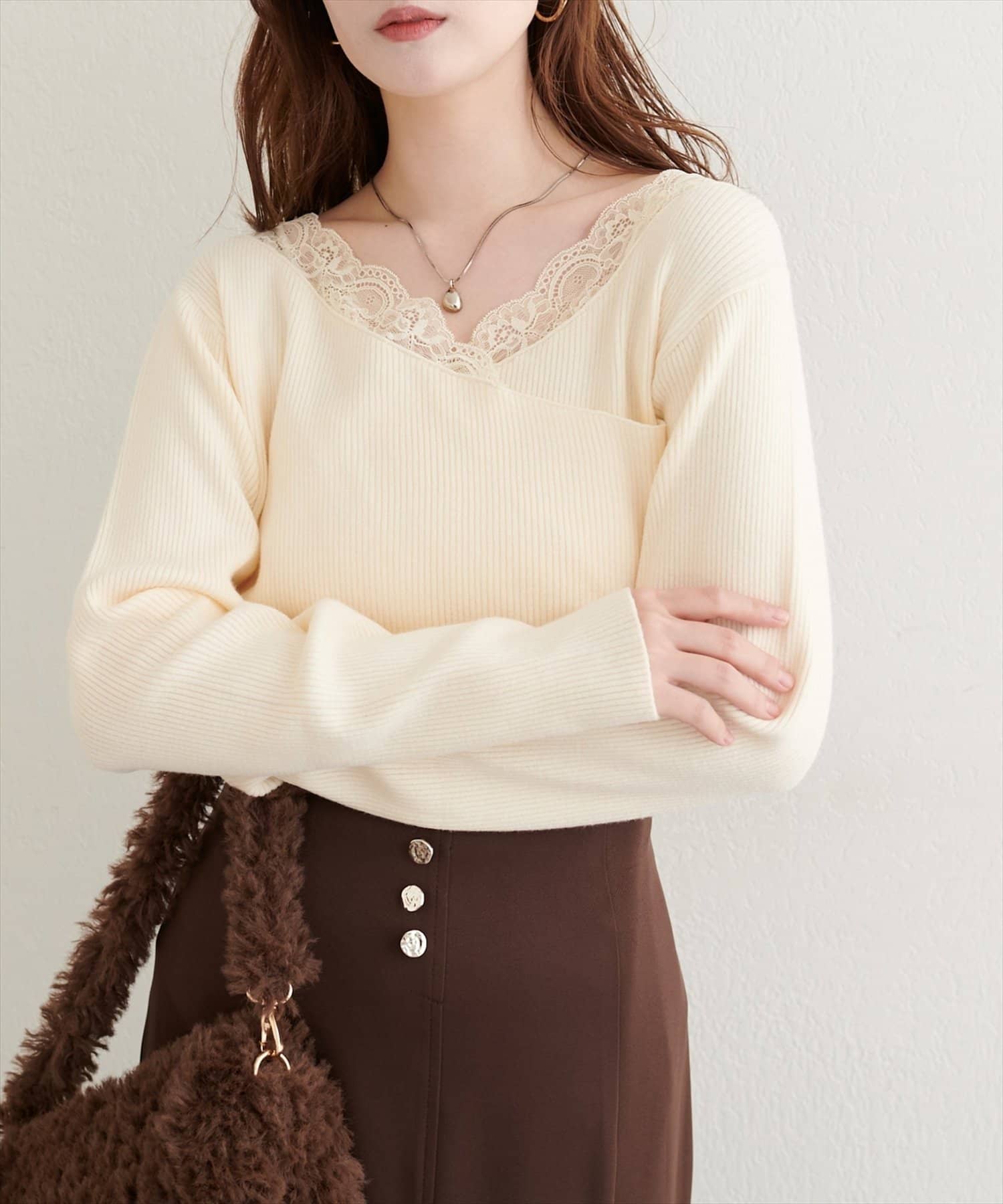 NICE CLAUP / OLIVE des OLIVE OUTLET(ナイスクラップ  / オリーブ デ オリーブ アウトレット) 【natural couture】アシメレースネックリブニットプルオーバー