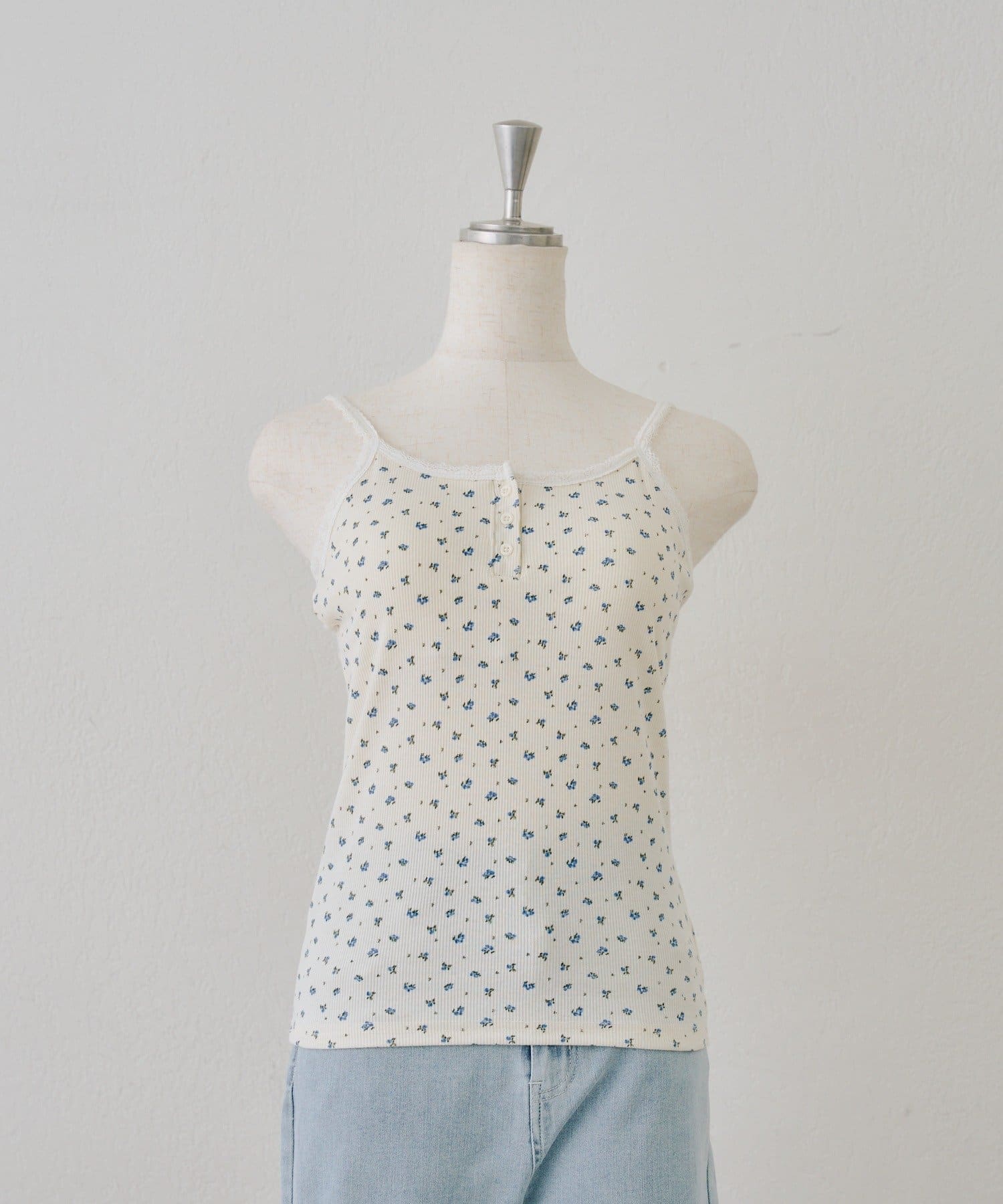 NICE CLAUP / OLIVE des OLIVE OUTLET(ナイスクラップ  / オリーブ デ オリーブ アウトレット) 【ANOTHER BRANCH】ヘンリーレース付キャミ