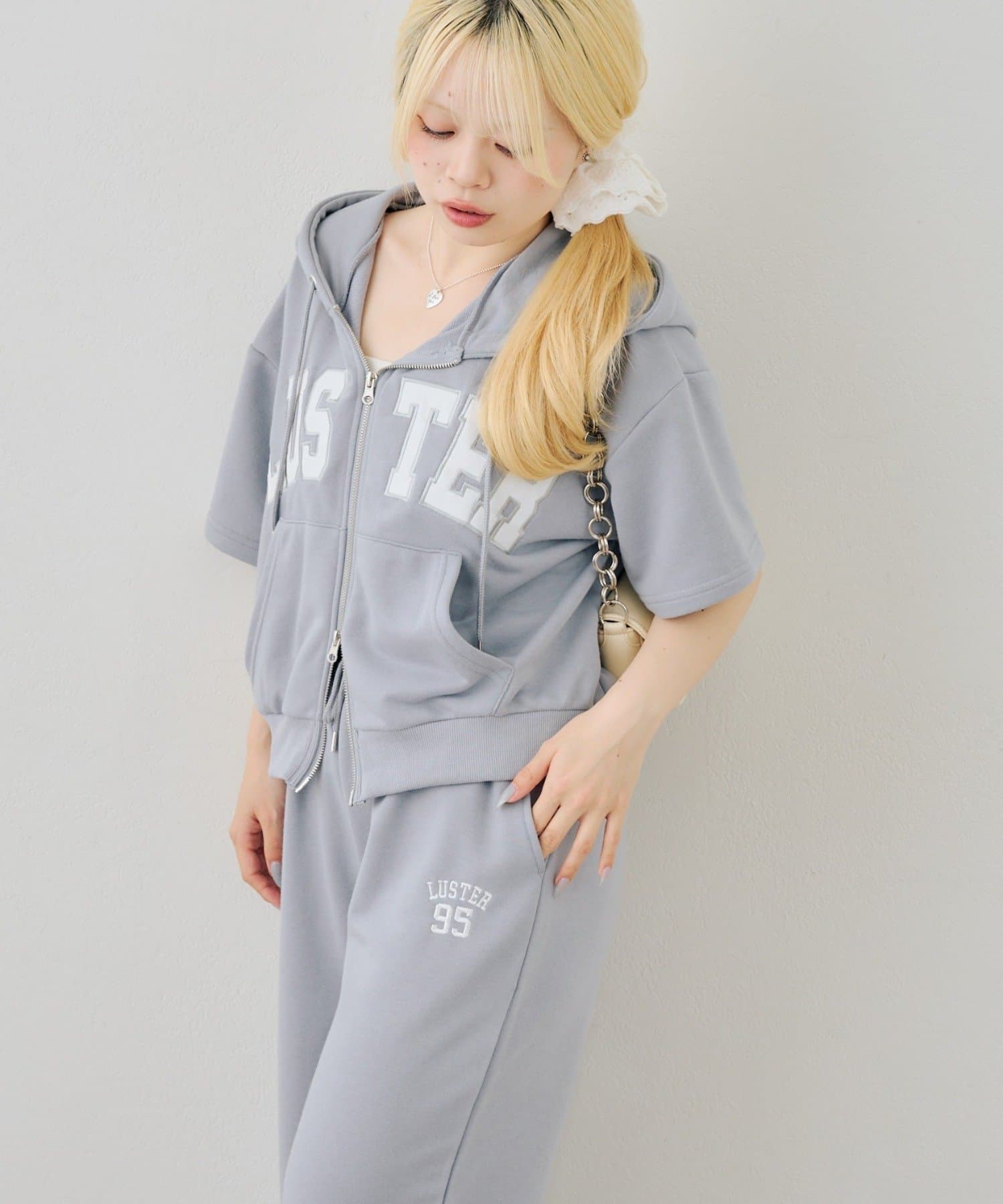 NICE CLAUP / OLIVE des OLIVE OUTLET(ナイスクラップ  / オリーブ デ オリーブ アウトレット) 【ANOTHER BRANCH】BIGロゴパーカー空港セットアップ