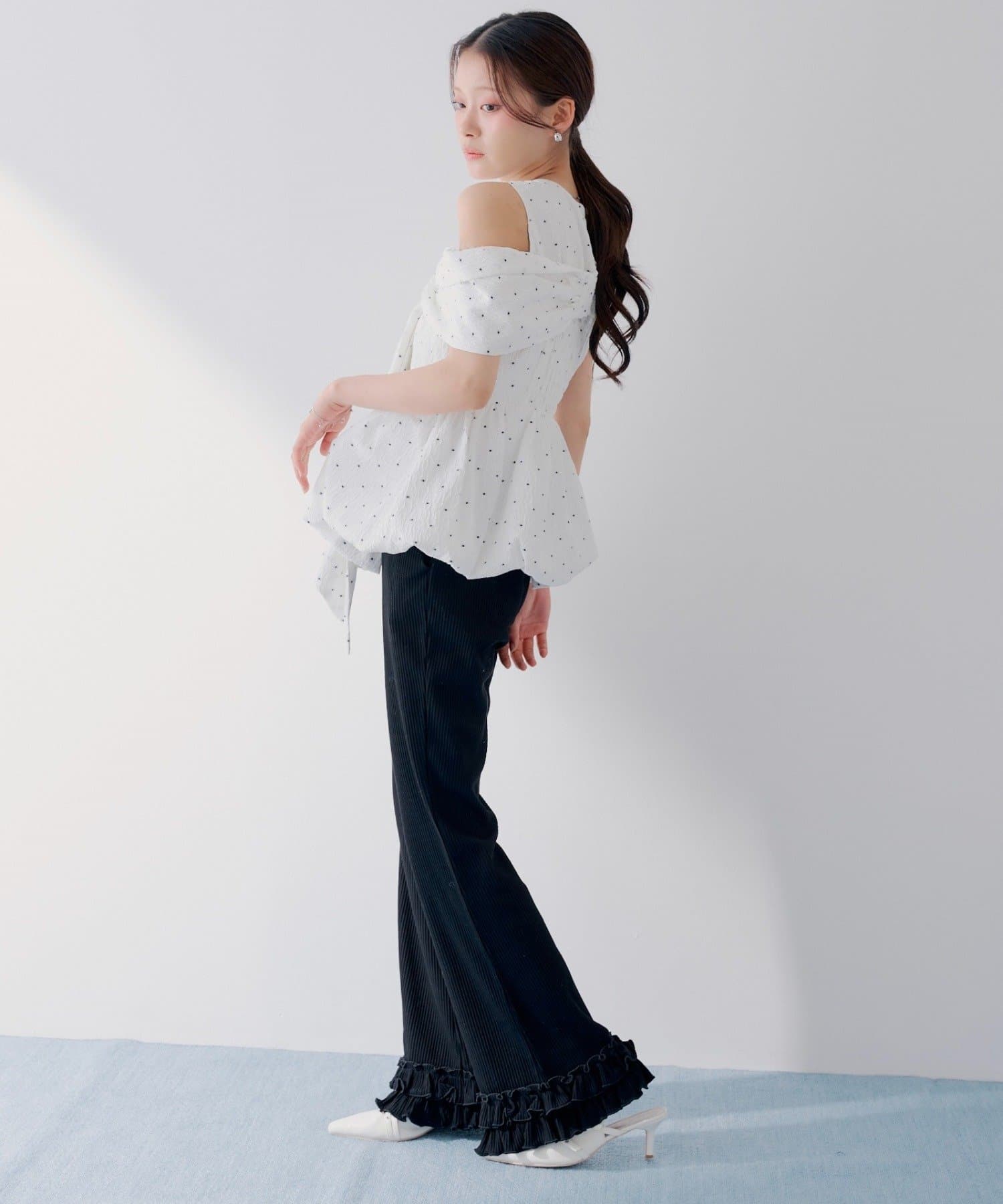 Chico(チコ) 【SALON by Chico】ストレッチタイトフレアリブパンツ