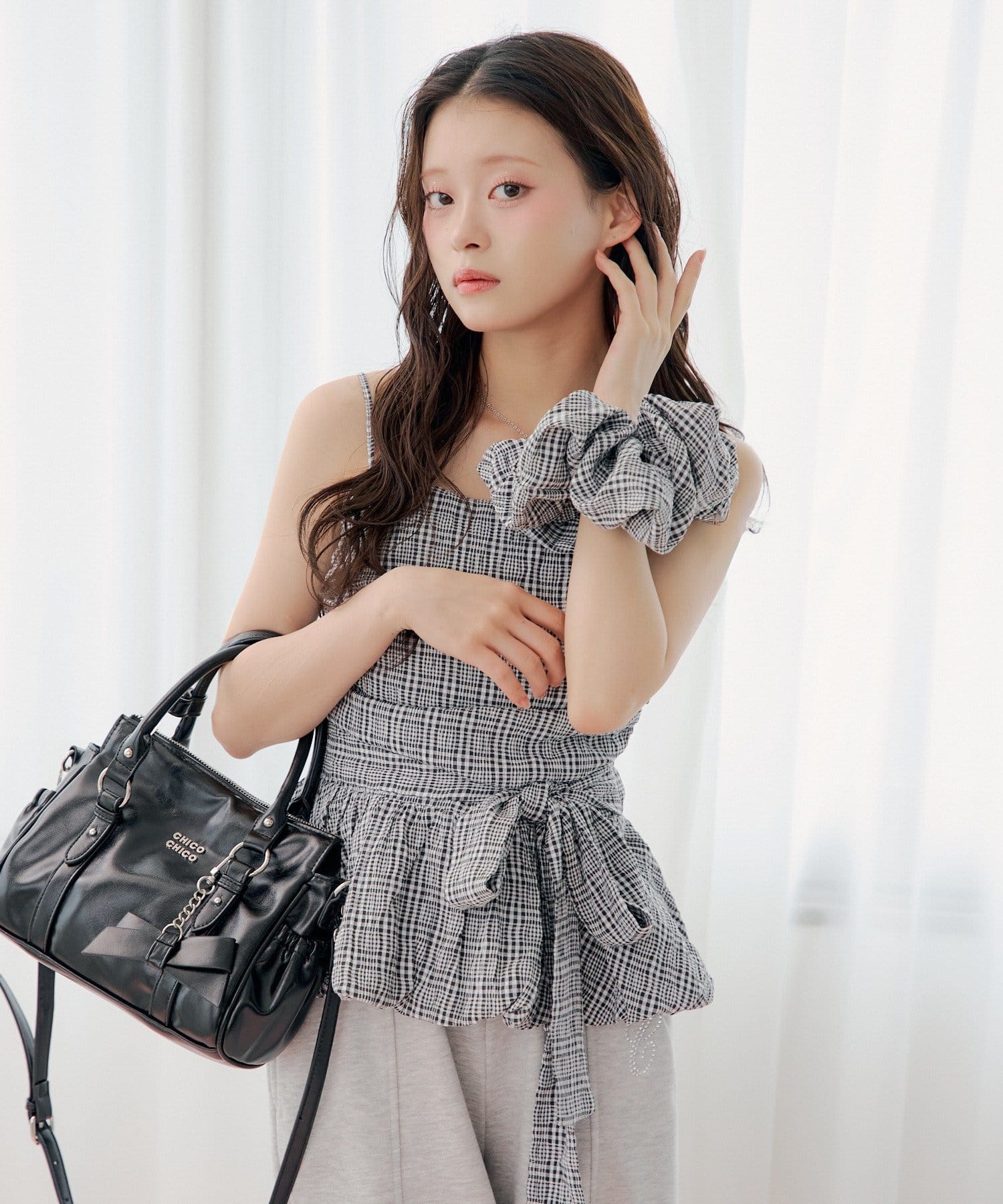 Chico(チコ) ギンガムバルーンペプラムトップス+シュシュセット