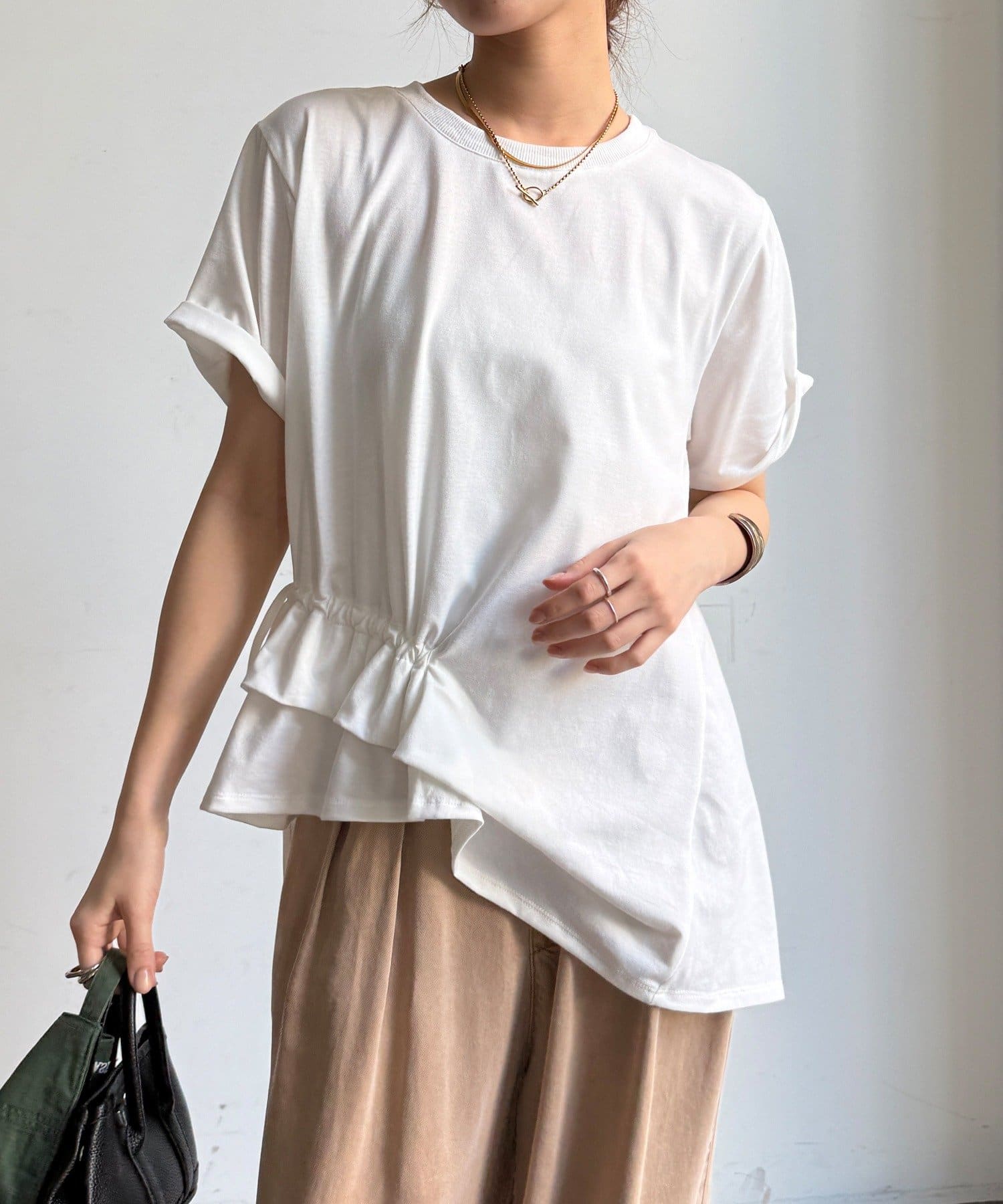 DOUDOU(ドゥドゥ) 【WEB限定】アシメタックフリルデザインTEE