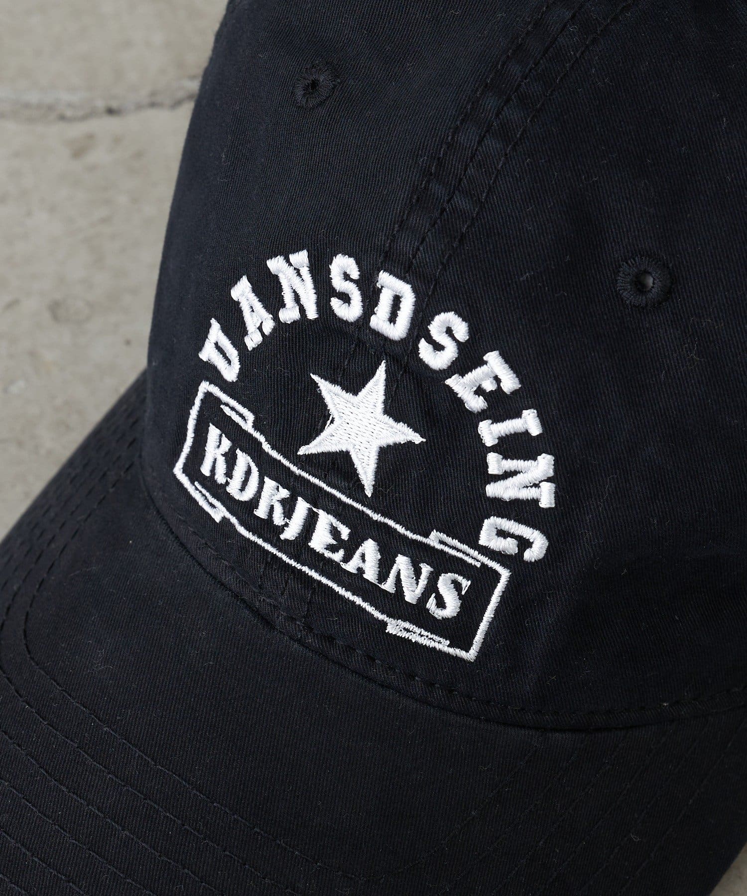 RAY CASSIN(レイカズン) ヴィンテージロゴキャップ