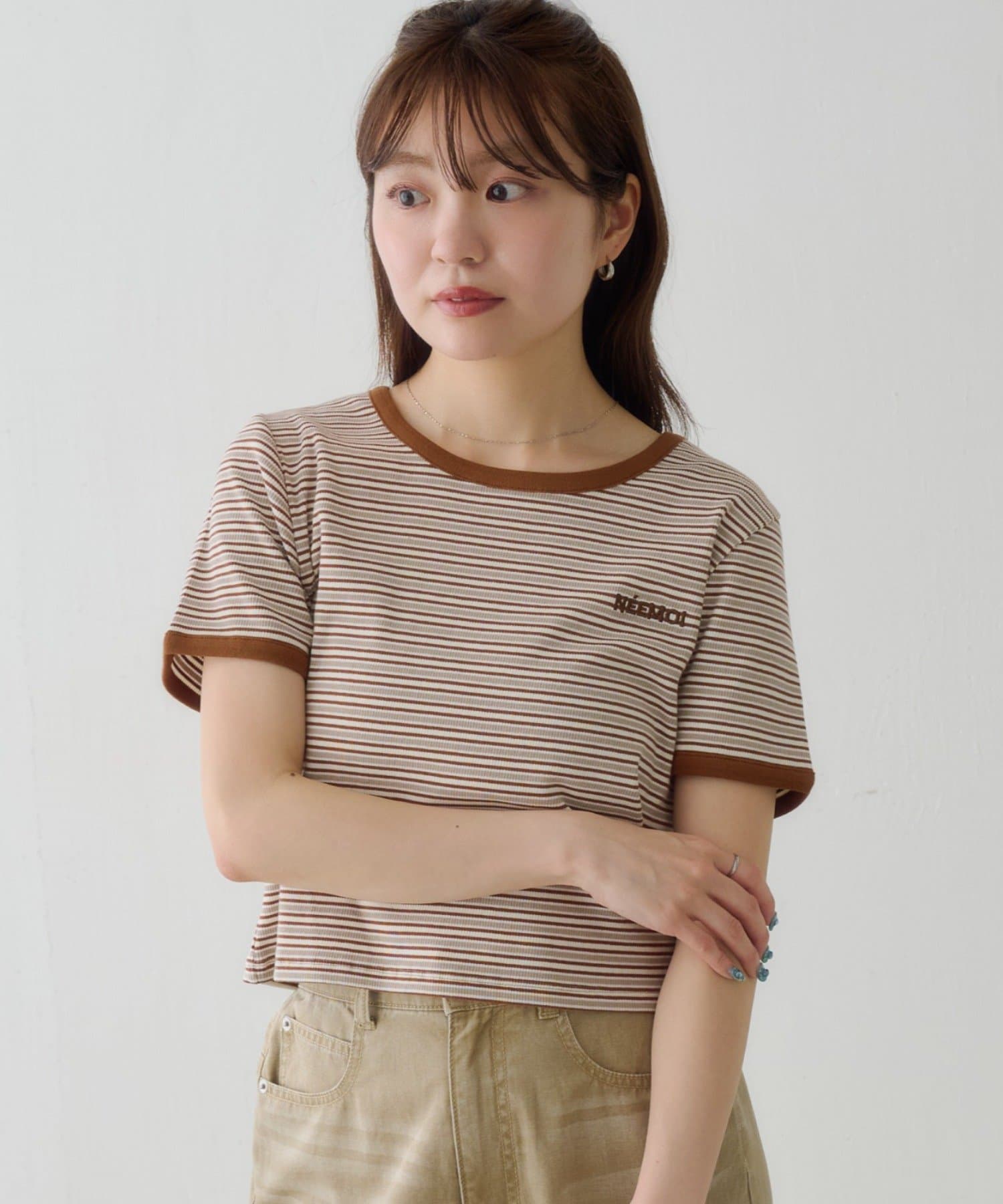 Kastane(カスタネ) ボーダー刺繍TEE