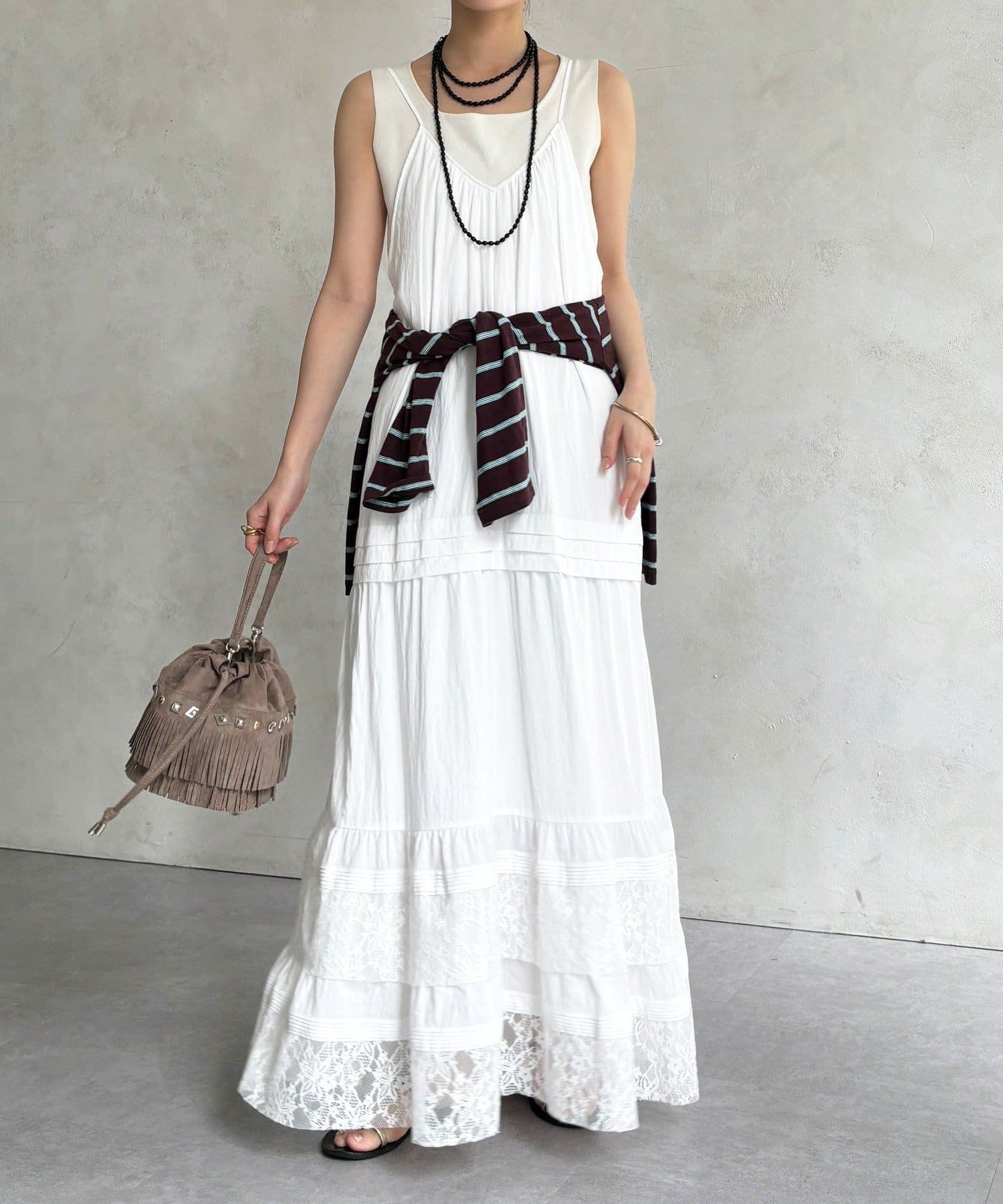 DOUDOU(ドゥドゥ) 【24日 10%OFFで予約スタート！】レース切替キャミワンピース