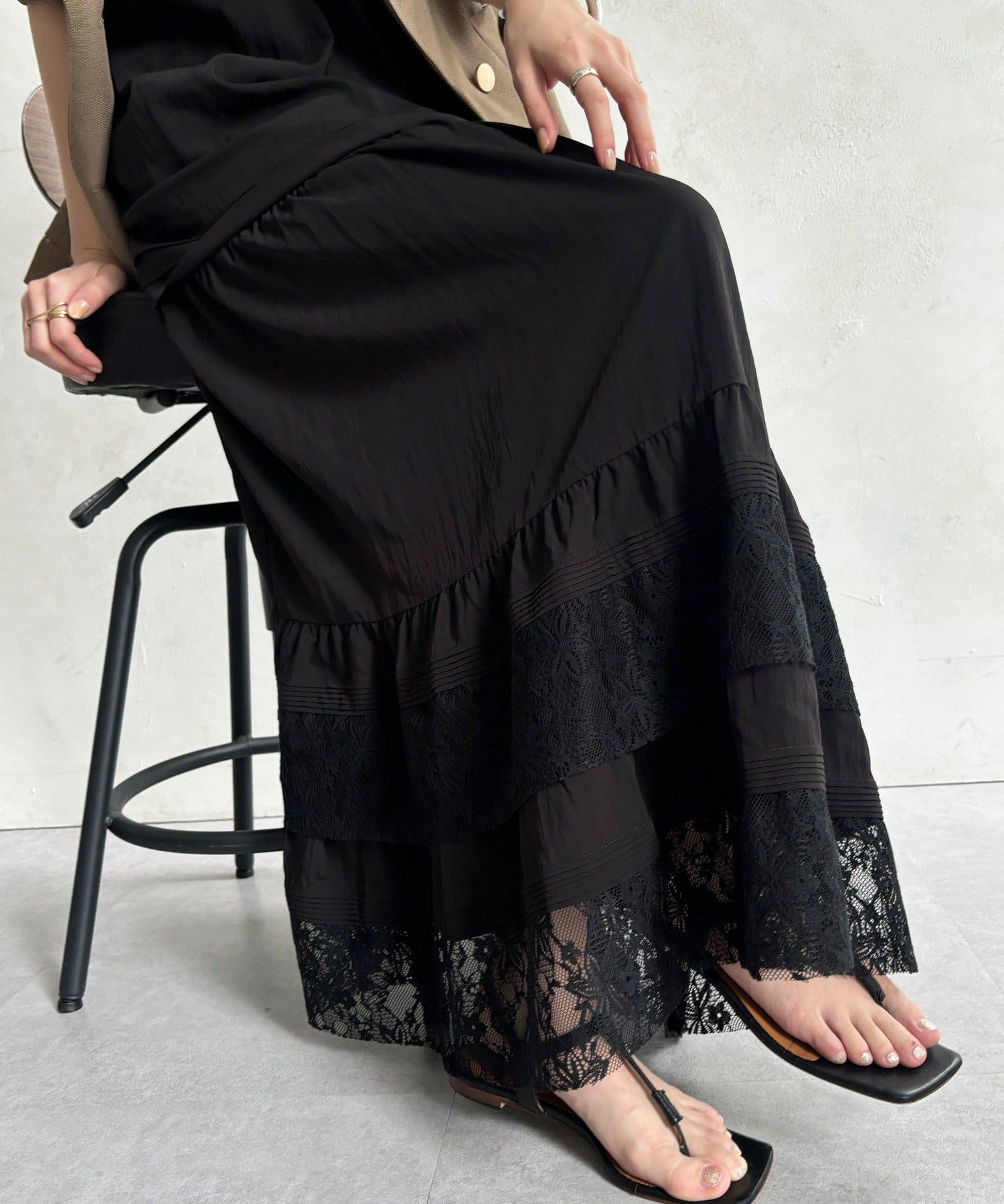 DOUDOU(ドゥドゥ) 【24日 10%OFFで予約スタート！】レース切替キャミワンピース