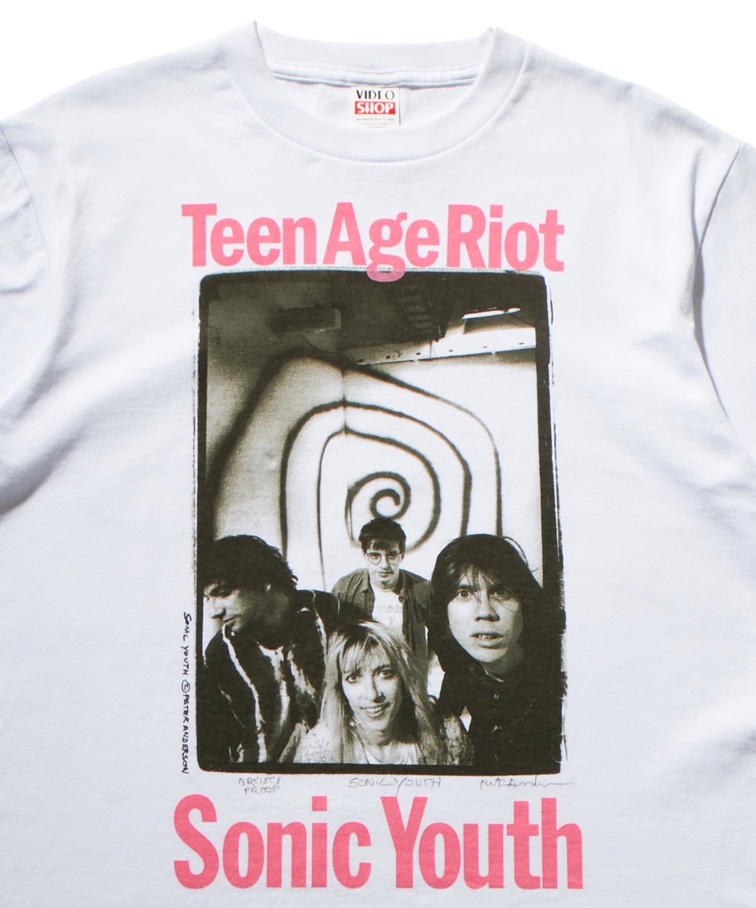 WHO’S WHO gallery(フーズフーギャラリー) 【PETERANDERSON×VIDEO SHOP】Sonic Youth 　
