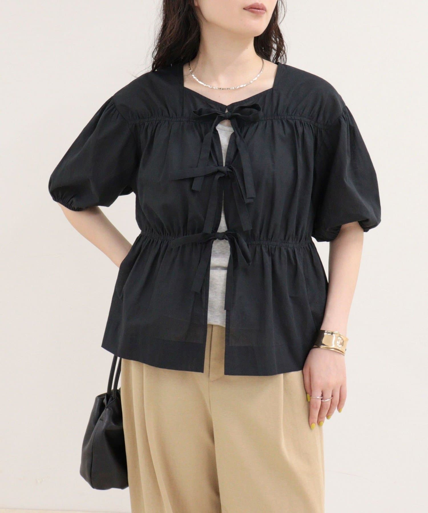 FREDY & GLOSTER(フレディ アンド グロスター) フロントリボンブラウス