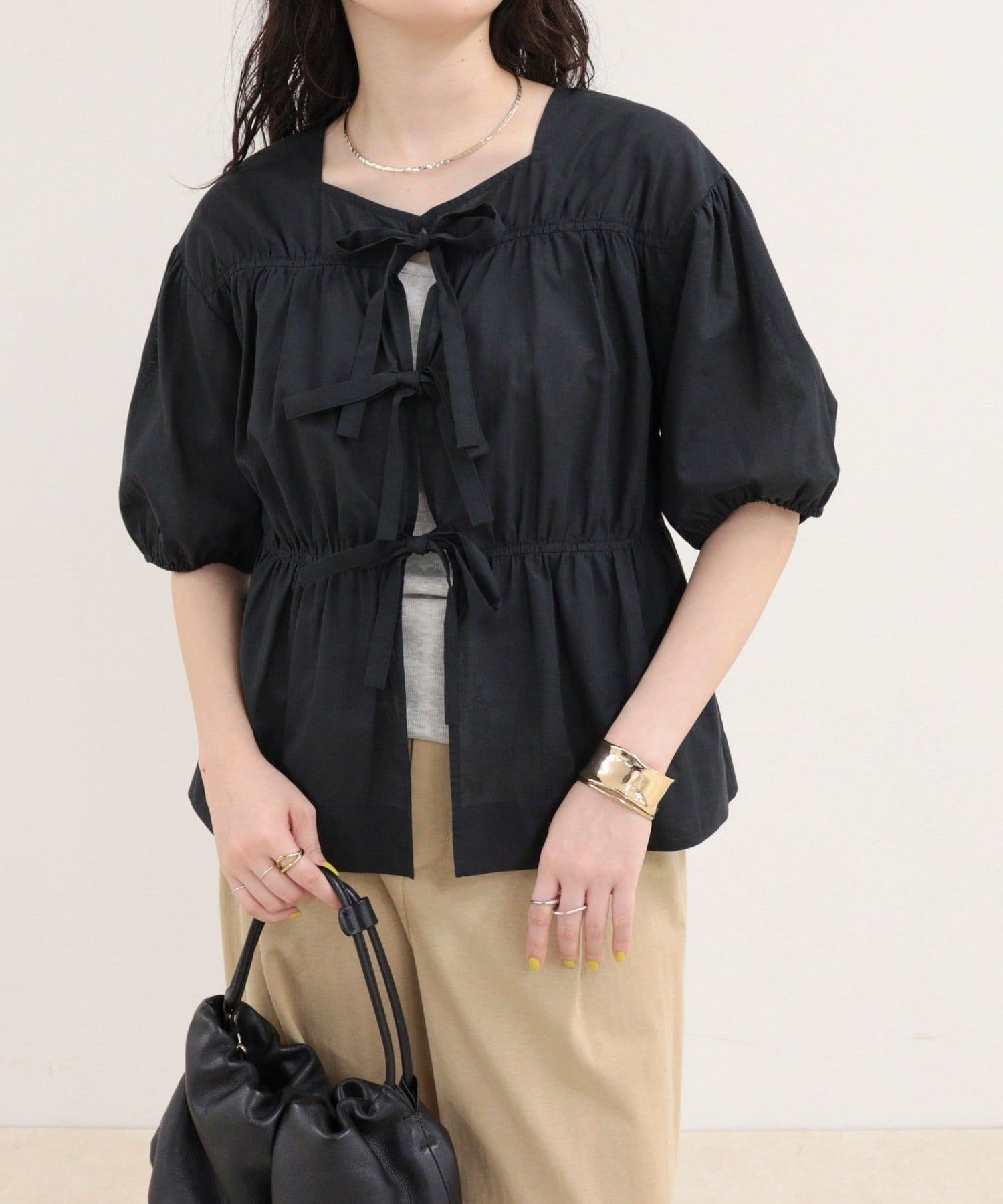 FREDY & GLOSTER(フレディ アンド グロスター) フロントリボンブラウス