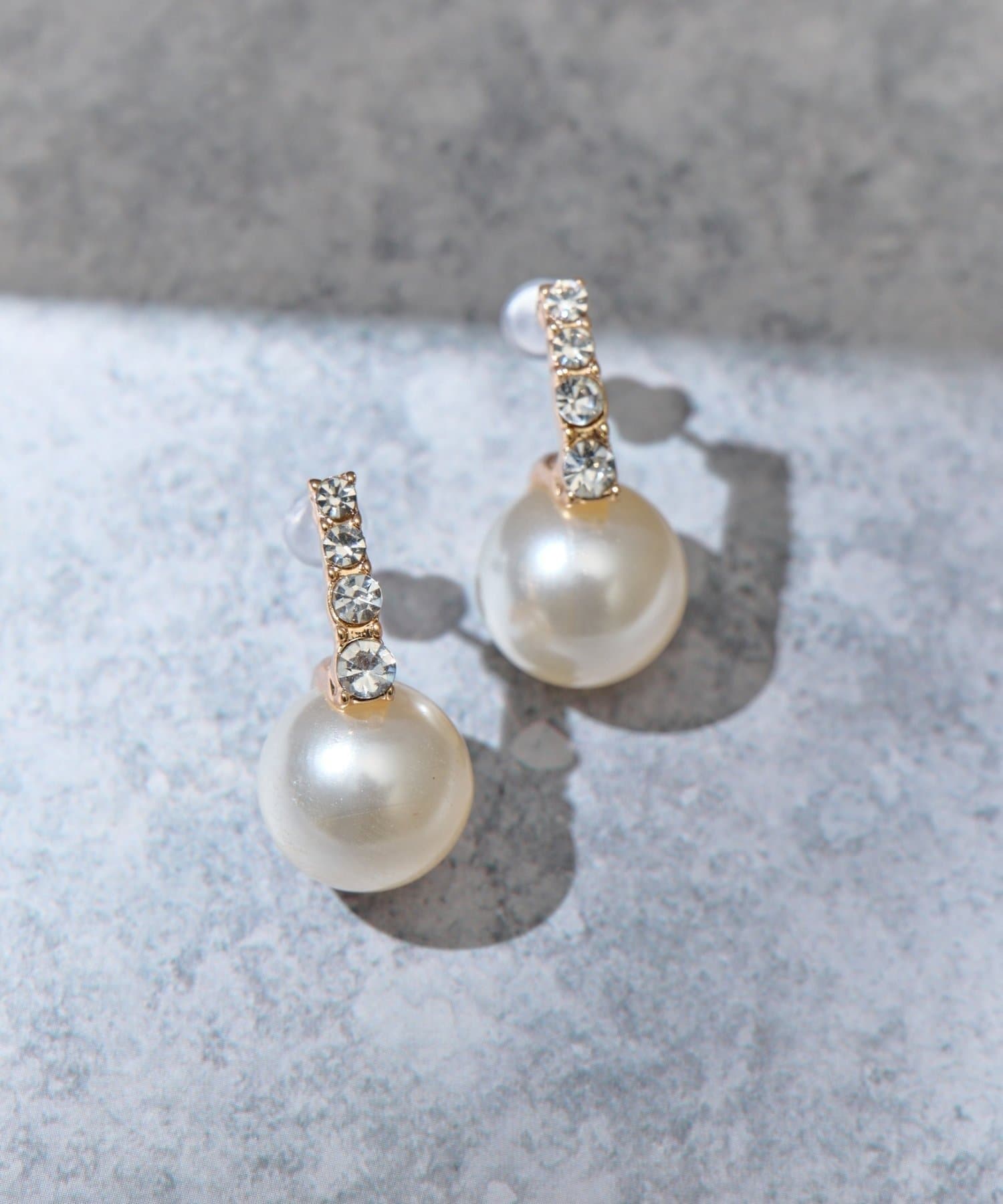 Lattice(ラティス) パールストーンピアス