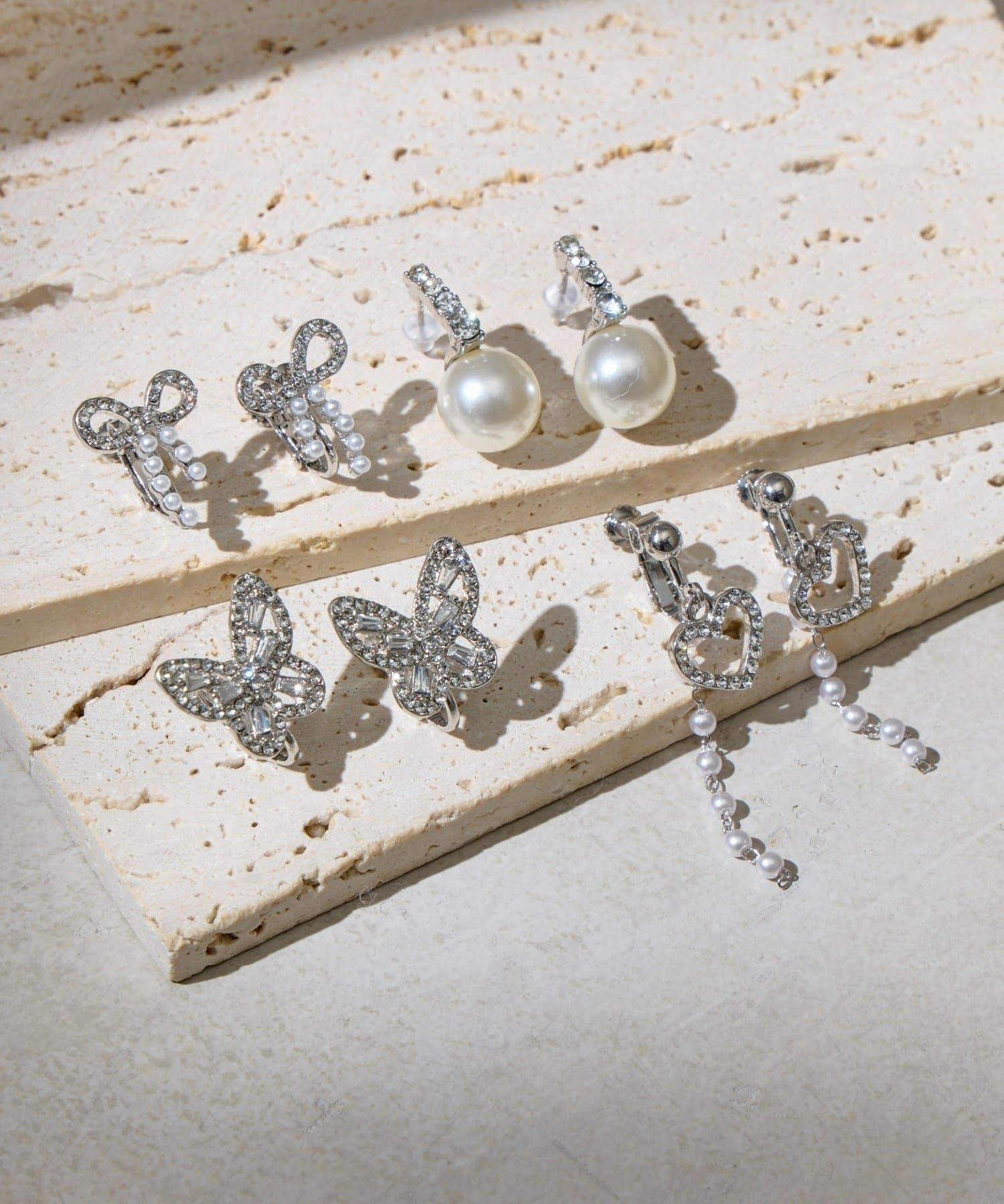 Lattice(ラティス) パールストーンピアス