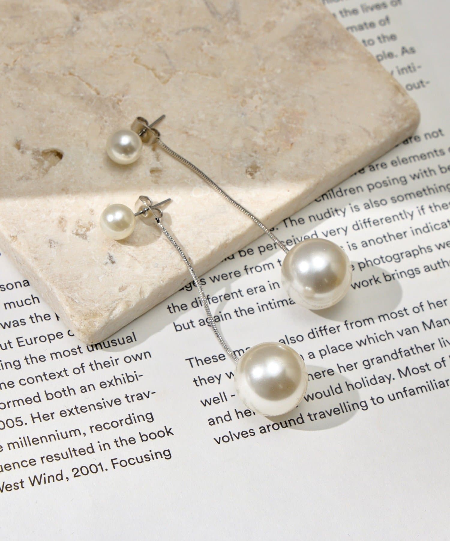 Lattice(ラティス) パールロングピアス