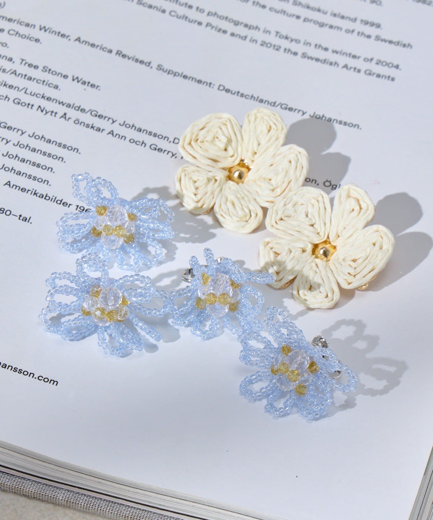 Lattice(ラティス) フラワーラフィアイヤリング