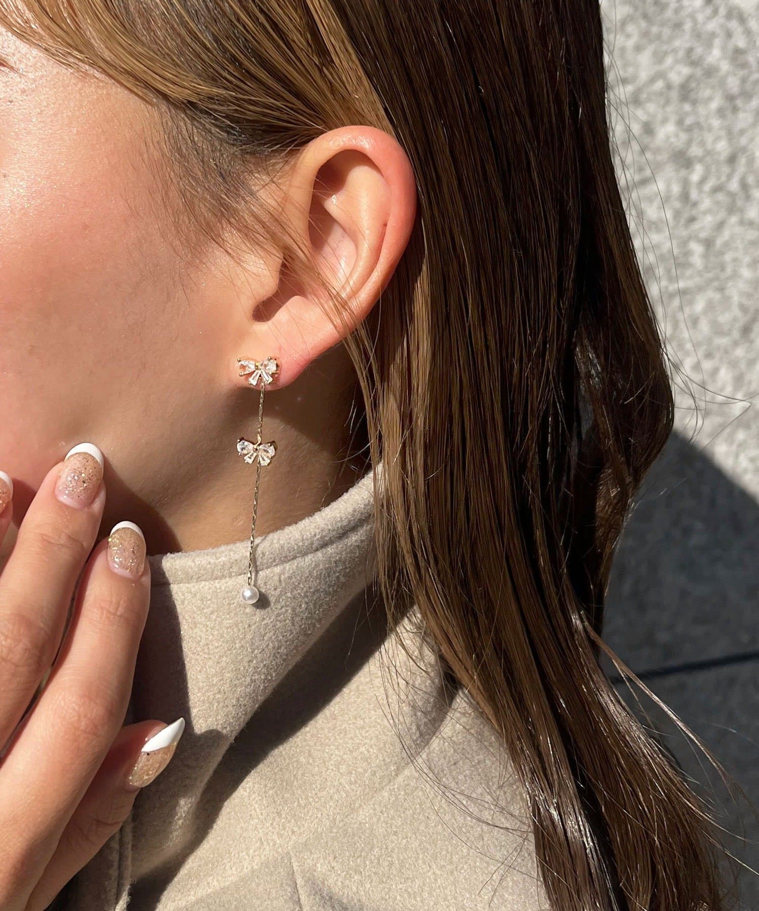 Lattice(ラティス) ストーンリボンピアス