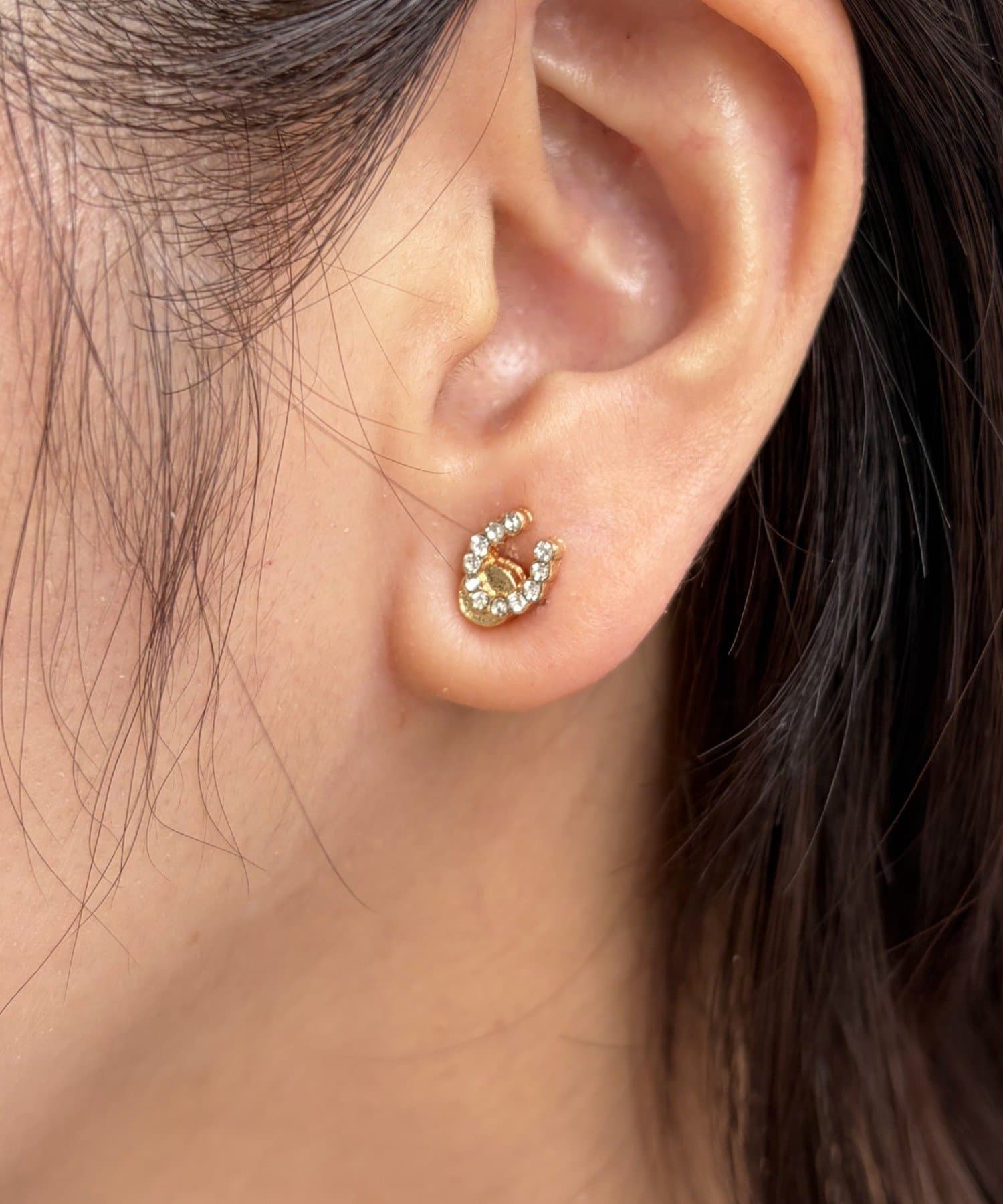 Lattice(ラティス) ホースシューマグネットピアス