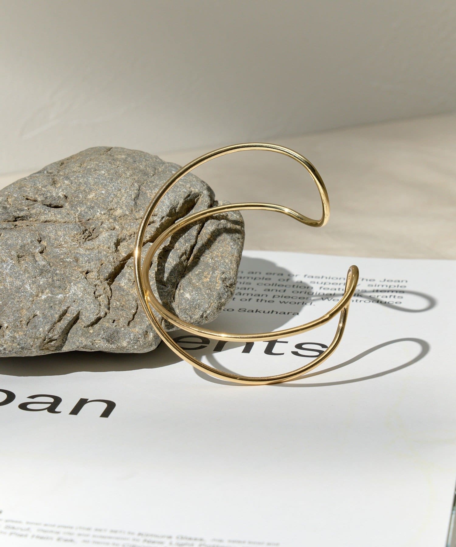 Lattice(ラティス) メタルニュアンスバングル