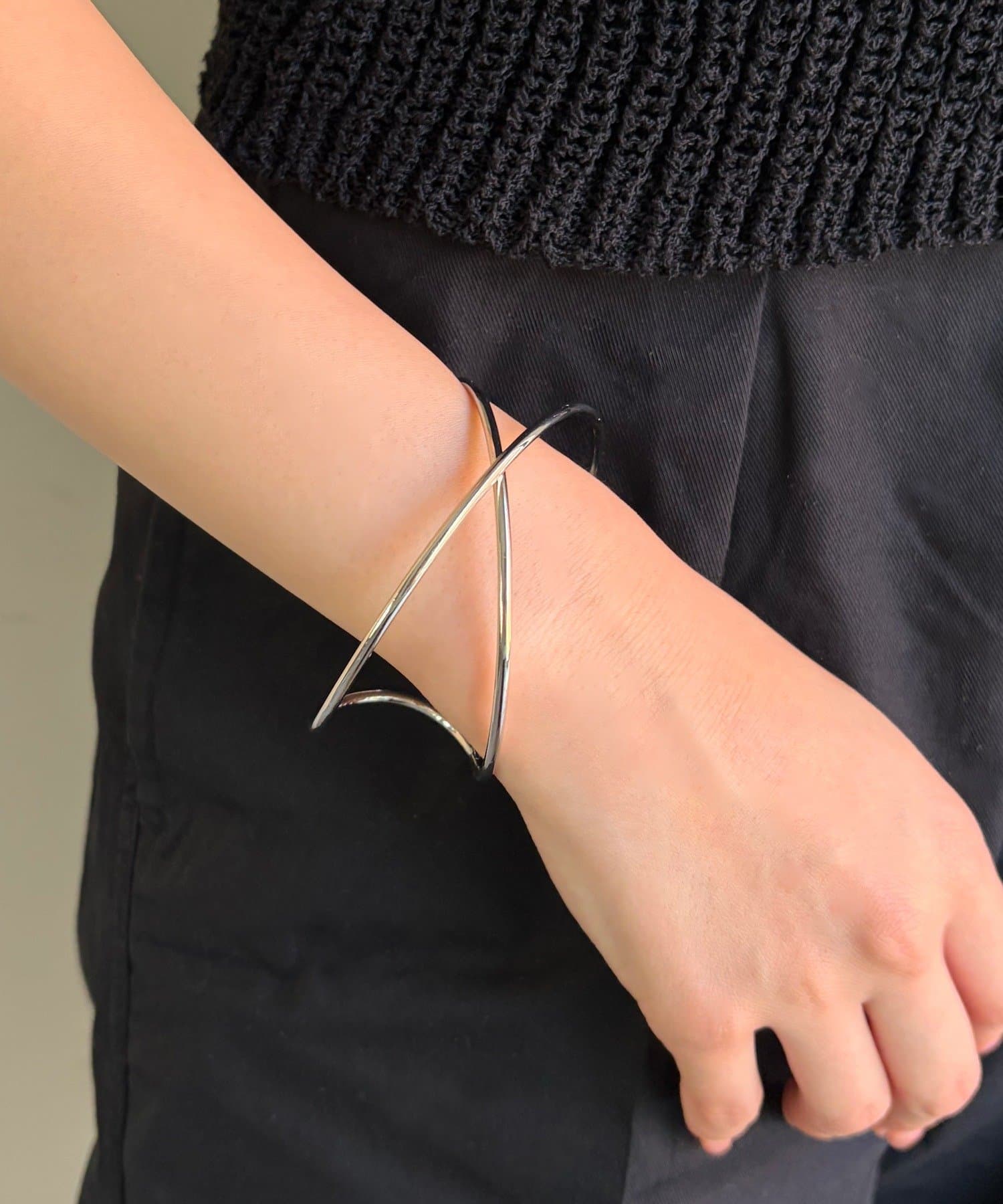 Lattice(ラティス) メタルニュアンスバングル