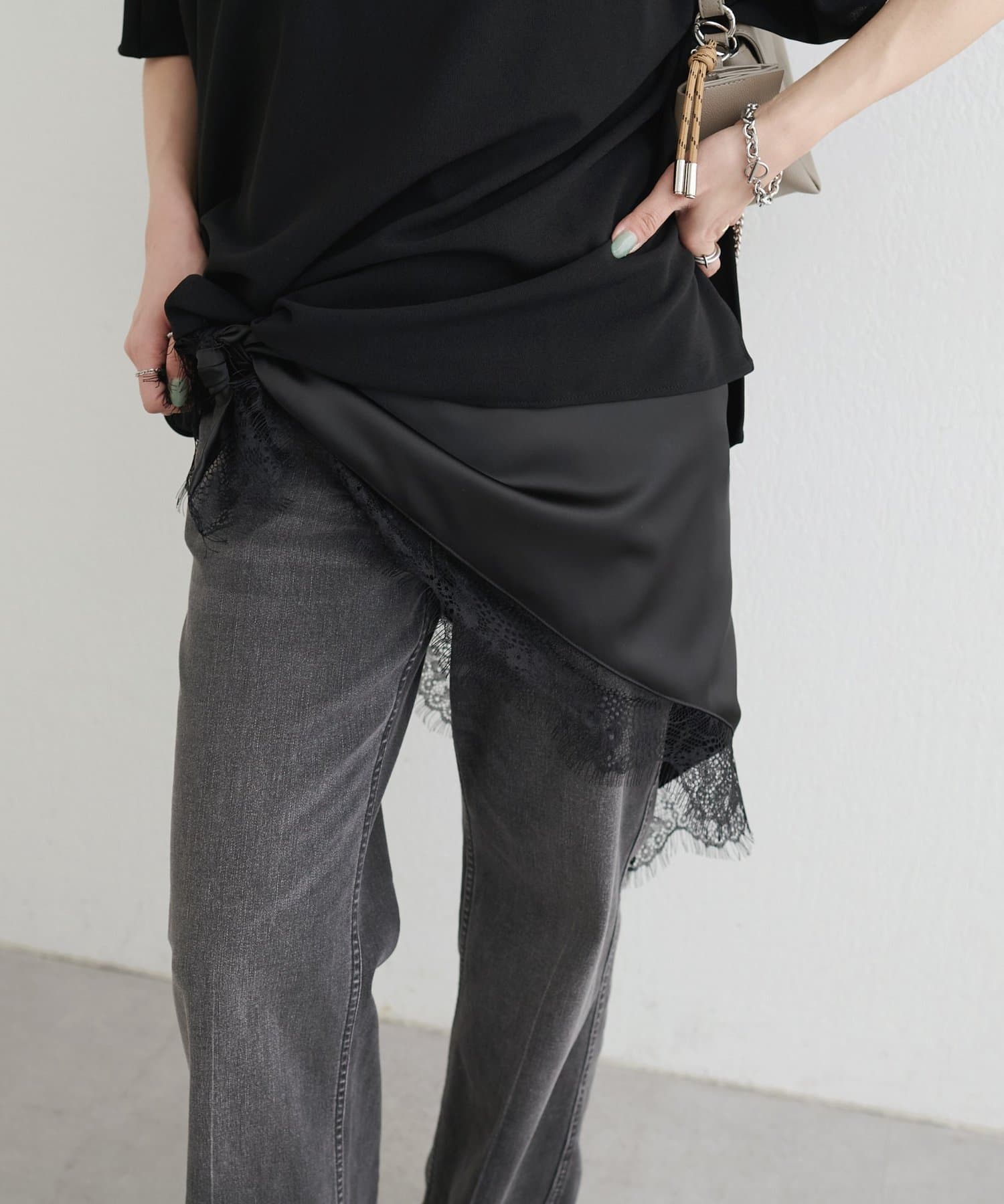 LARUTA(ラルータ) ［Web限定］サテンレーススカーフ