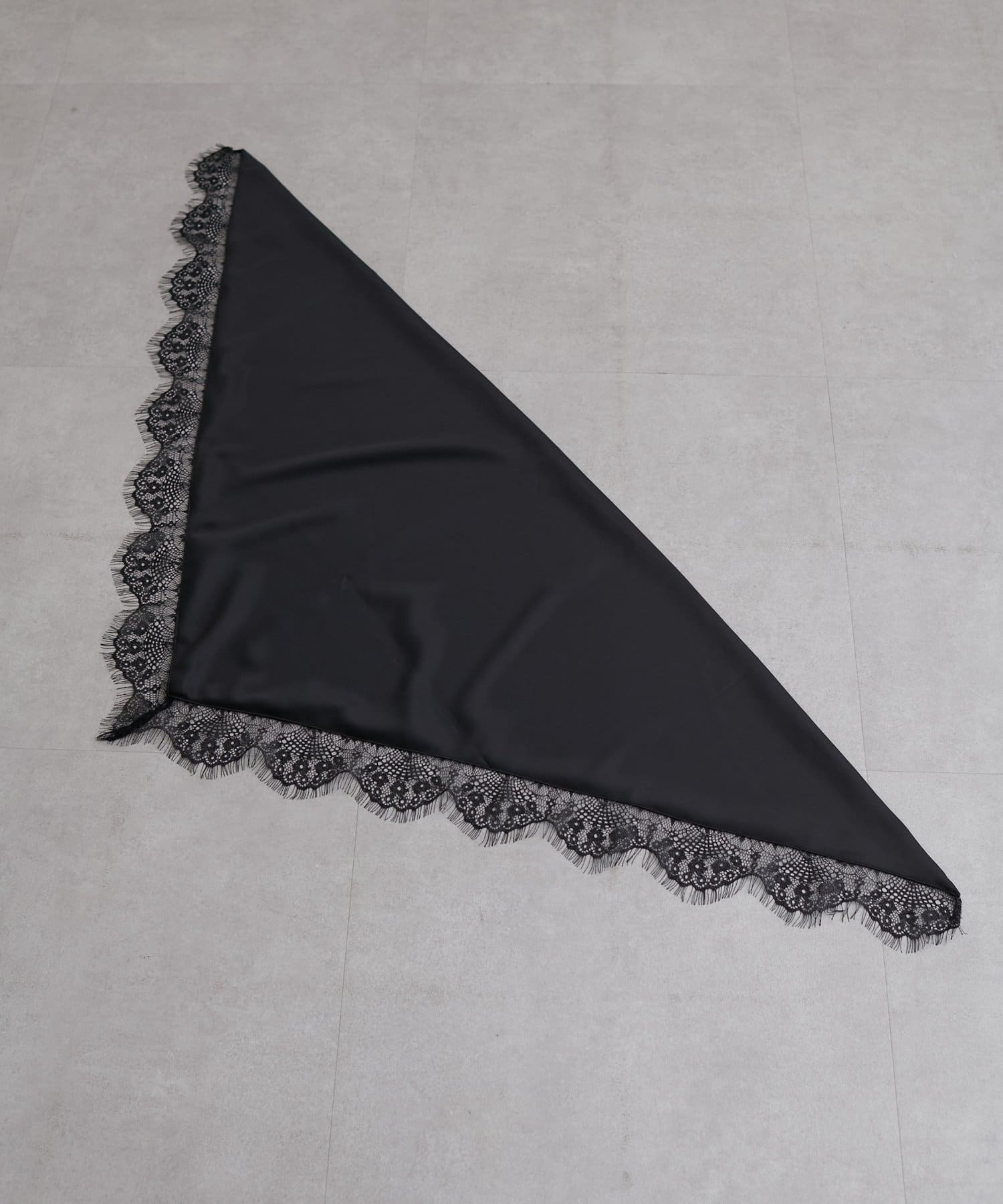 LARUTA(ラルータ) ［Web限定］サテンレーススカーフ