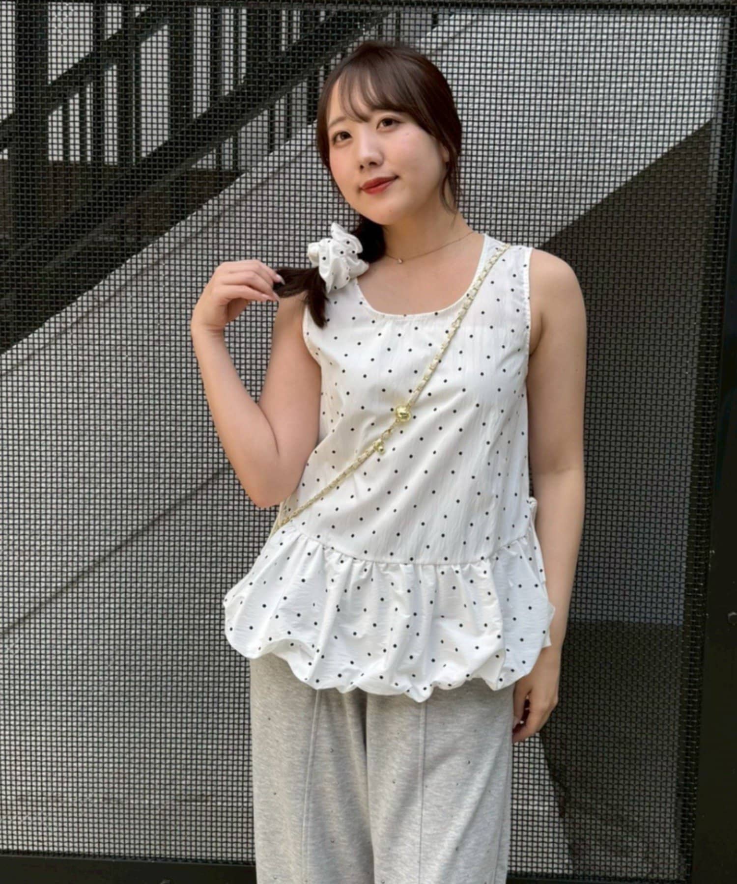 NICE CLAUP / OLIVE des OLIVE OUTLET(ナイスクラップ  / オリーブ デ オリーブ アウトレット) 【OUTLET限定】【continuer】シュシュ付切替チュニック