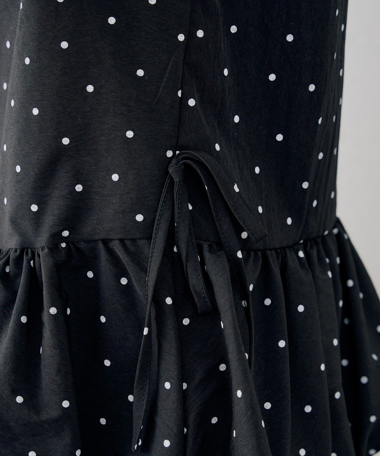 NICE CLAUP / OLIVE des OLIVE OUTLET(ナイスクラップ  / オリーブ デ オリーブ アウトレット) 【OUTLET限定】【continuer】シュシュ付切替チュニック