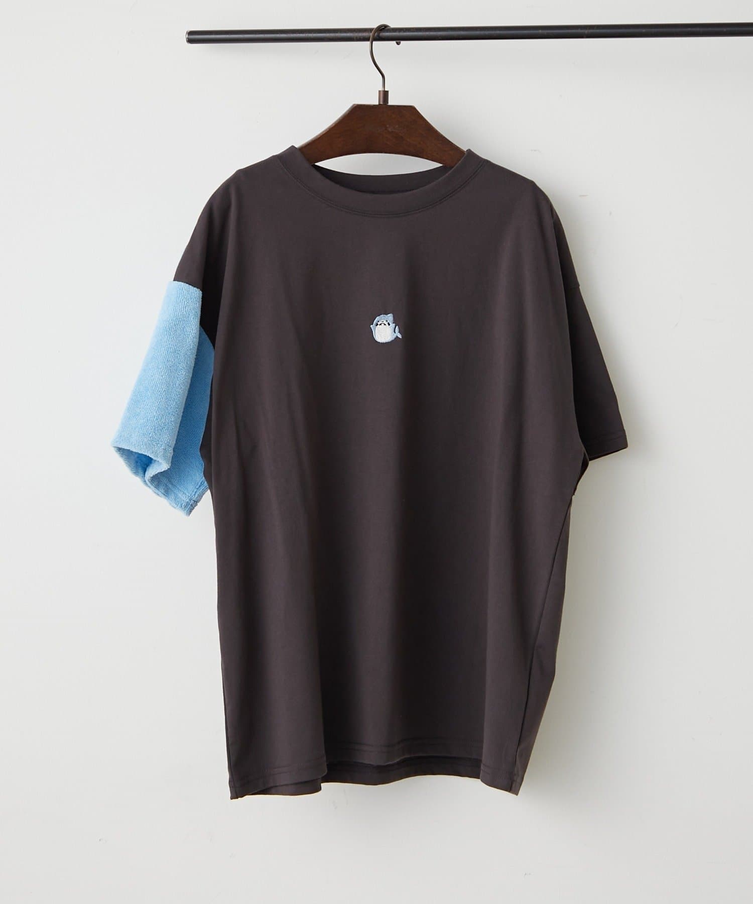 NICE CLAUP / OLIVE des OLIVE OUTLET(ナイスクラップ  / オリーブ デ オリーブ アウトレット) 【ANOTHER BRANCH】アニマルひょっこりTシャツ