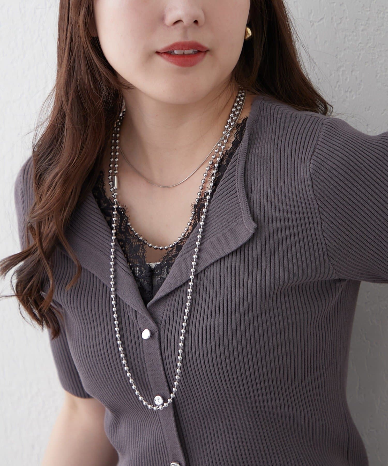 Remind me and forever(リマインドミーアンドフォーエバー) レースドッキングVネックプルオーバー