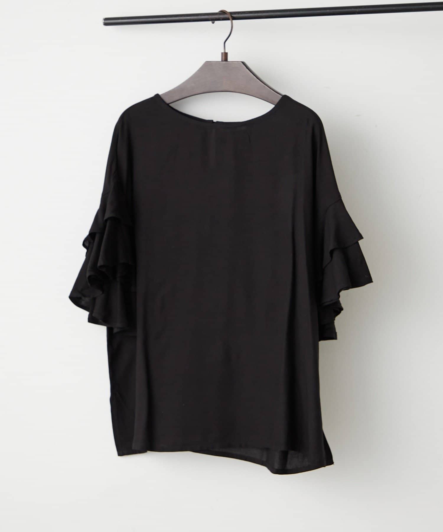 Remind me and forever(リマインドミーアンドフォーエバー) 【WEB限定】【India Series】袖フリルブラウス