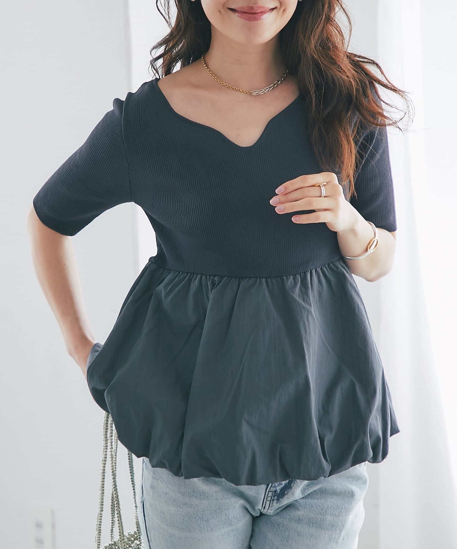 La boutique BonBon(ラブティックボンボン) クールタッチUV5分袖バルーンペプラムニット