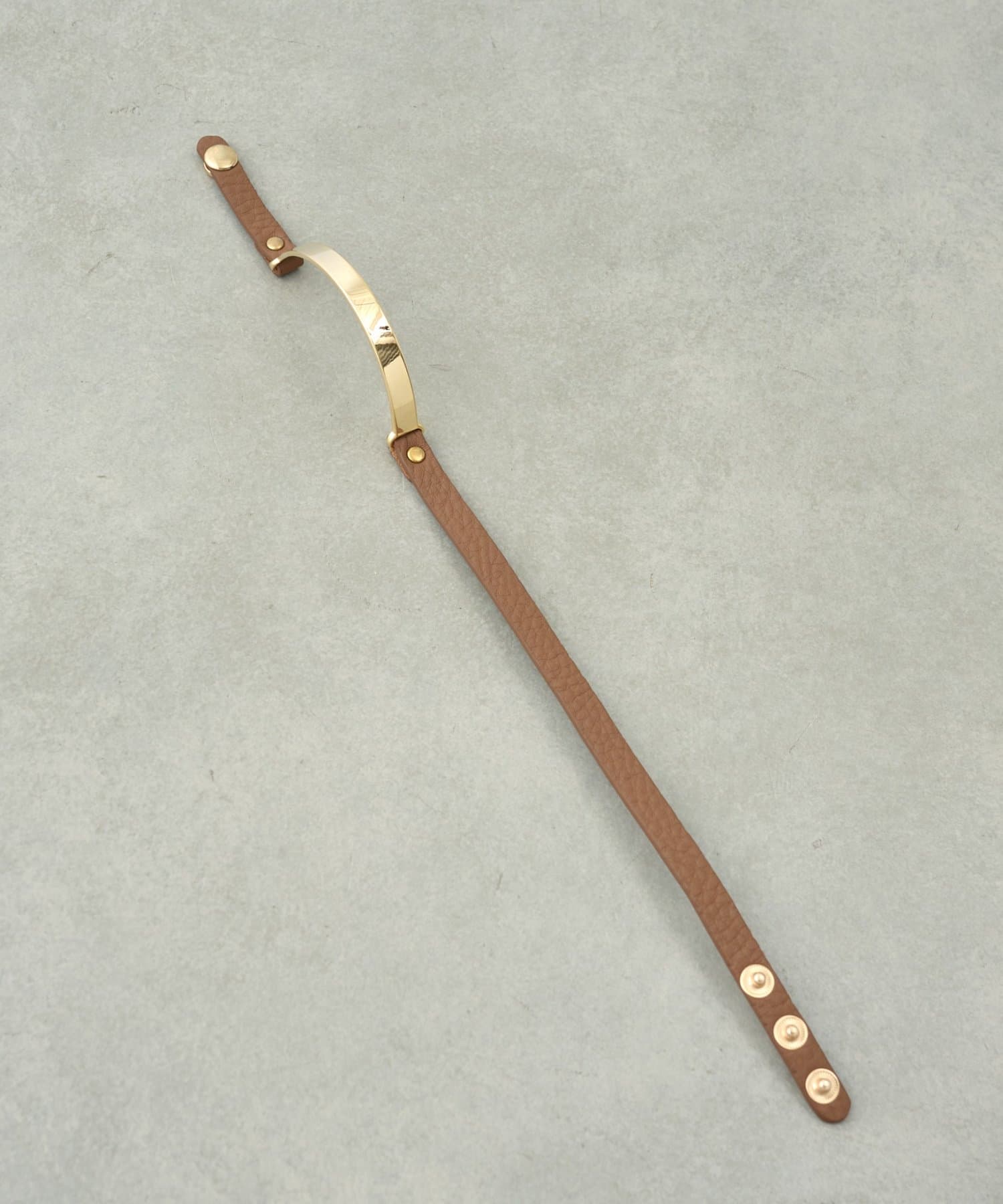 BEARDSLEY(ビアズリー) 《4/24(金)12時予約開始》レザーバングル《LIVETART》