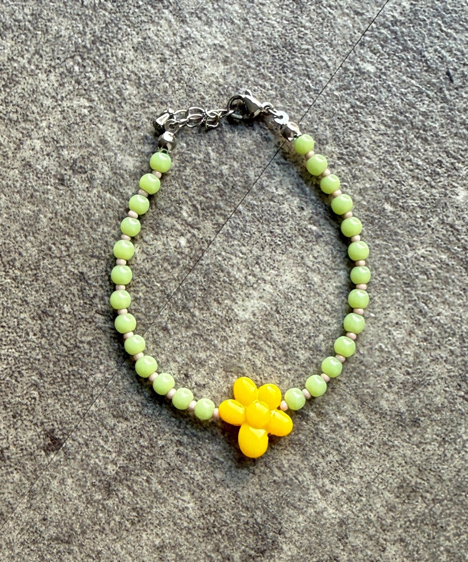 CPCM(シーピーシーエム) お花ビーズブレス