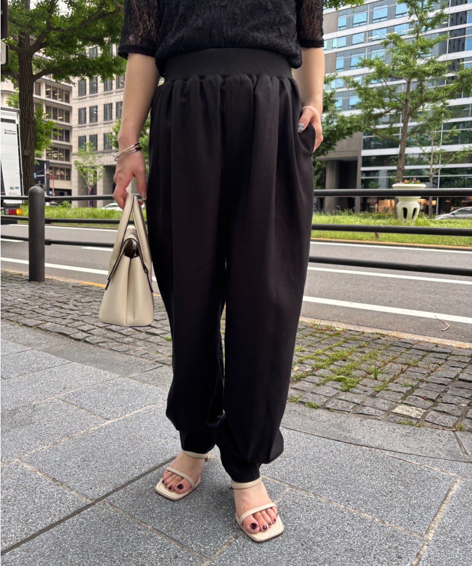 Jena　espace merveilleux(ジェナ　エスパスメルヴェイユ) テンセルリネンジョガーパンツ