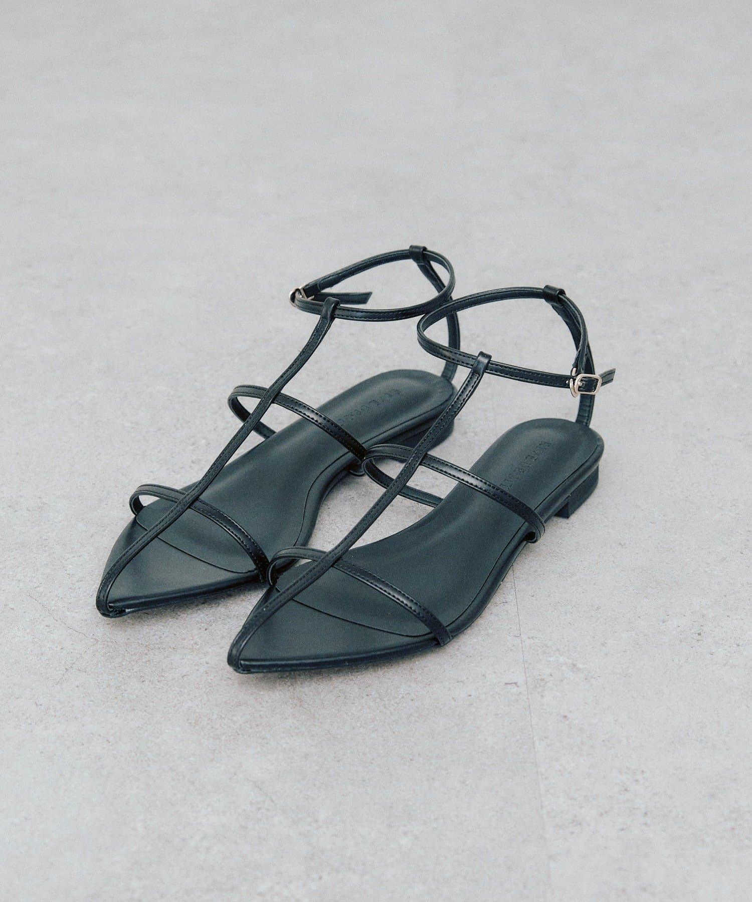 RIVE DROITE(リヴドロワ) 予約【抜け感】ポインテッドラインサンダル