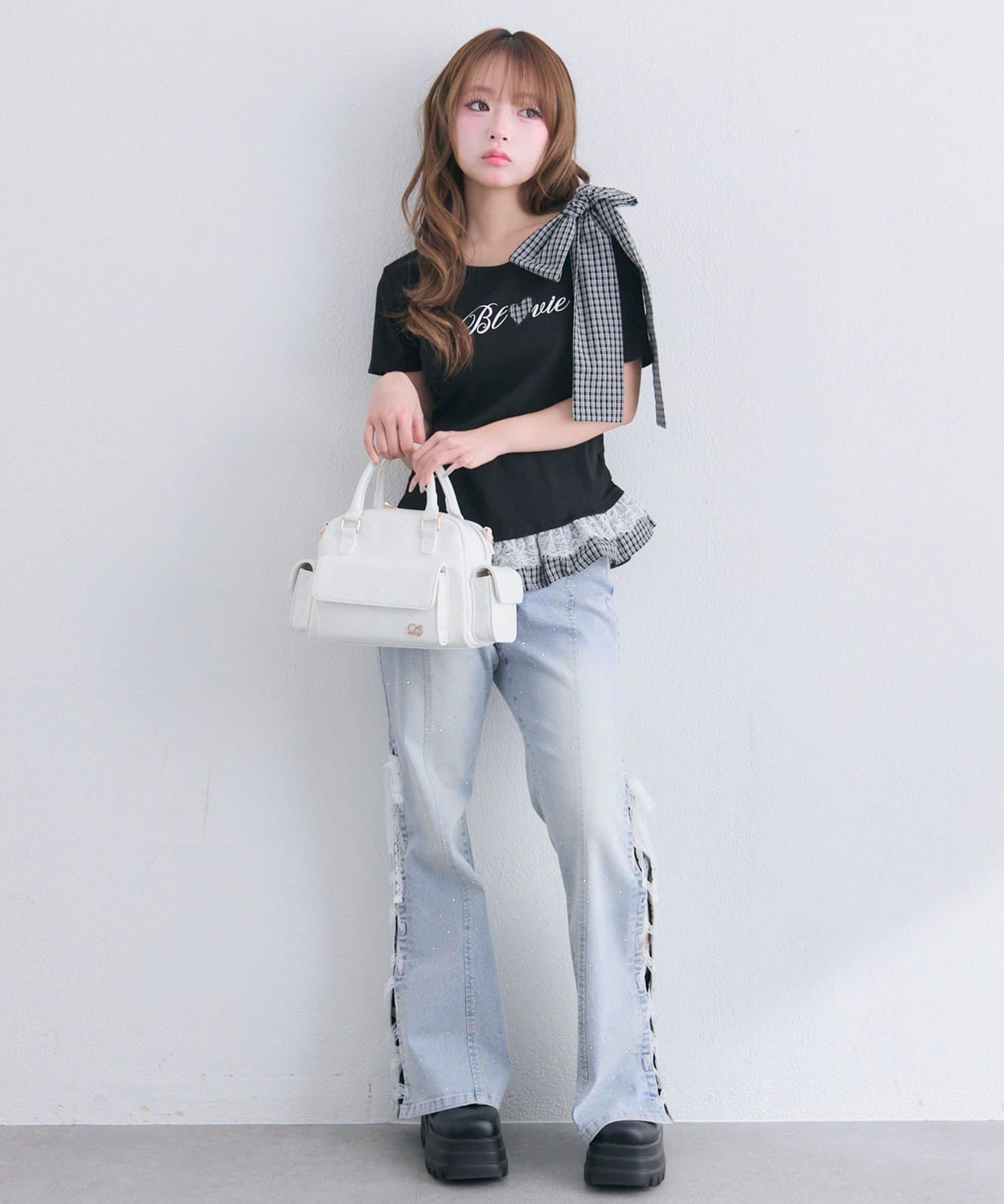 OLIVE des OLIVE(オリーブ デ オリーブ) 肩リボンTシャツ