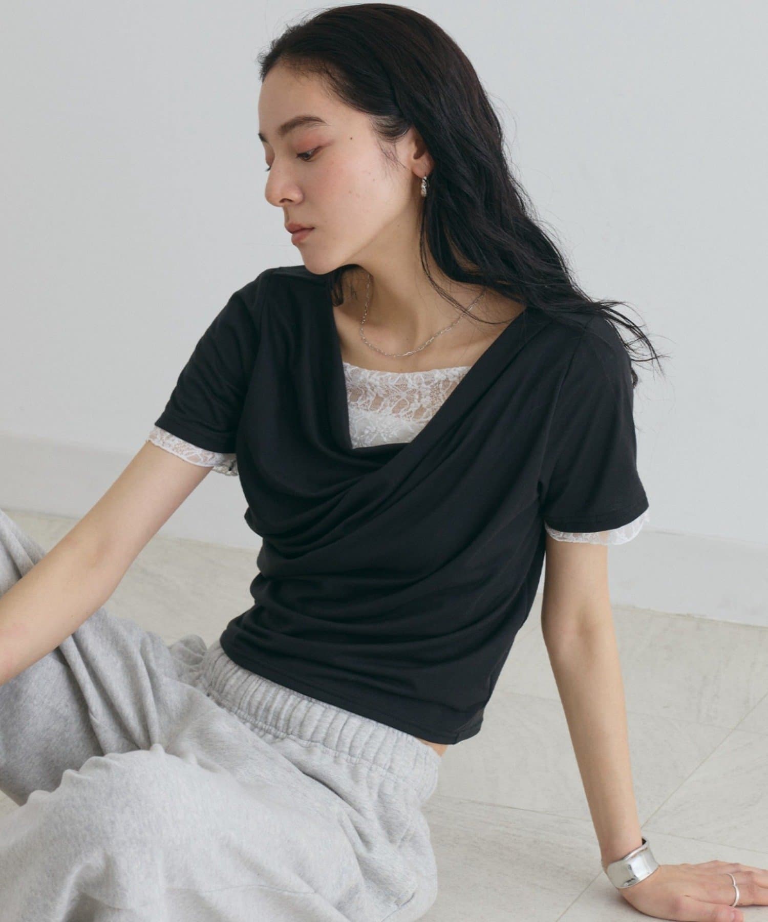 COLONY 2139(コロニー トゥーワンスリーナイン) 【WEB限定】ドレープレースドッキング半袖Tシャツ