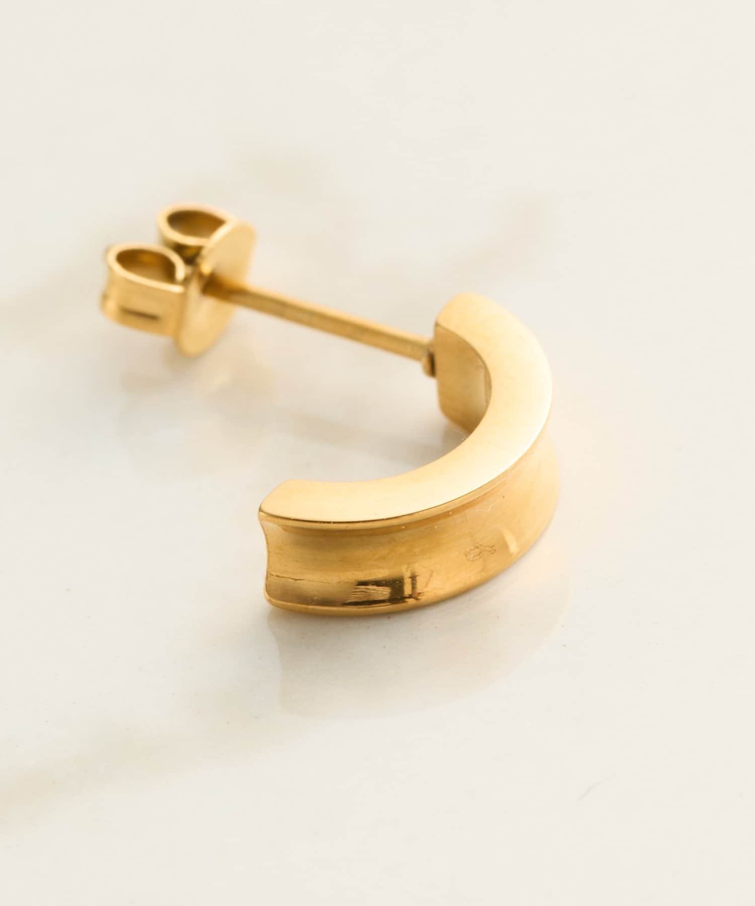 COLLAGE GALLARDAGALANTE(コラージュ ガリャルダガランテ) 【PAPILLONNER/パピヨネ】ステンレスハーフフープピアス