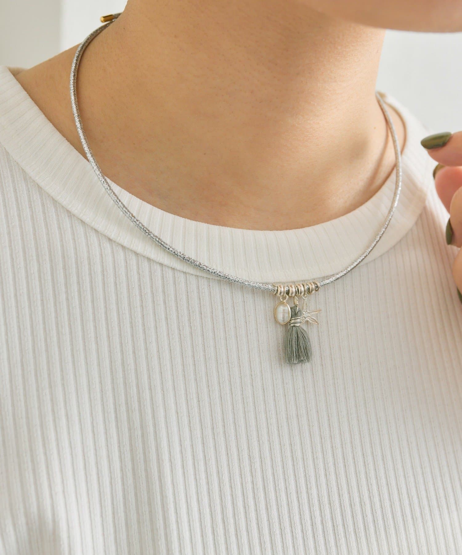 ear PAPILLONNER(イア パピヨネ) 【ELI ON EAR(エリオンイヤー)】シルバーマグネットネックレス