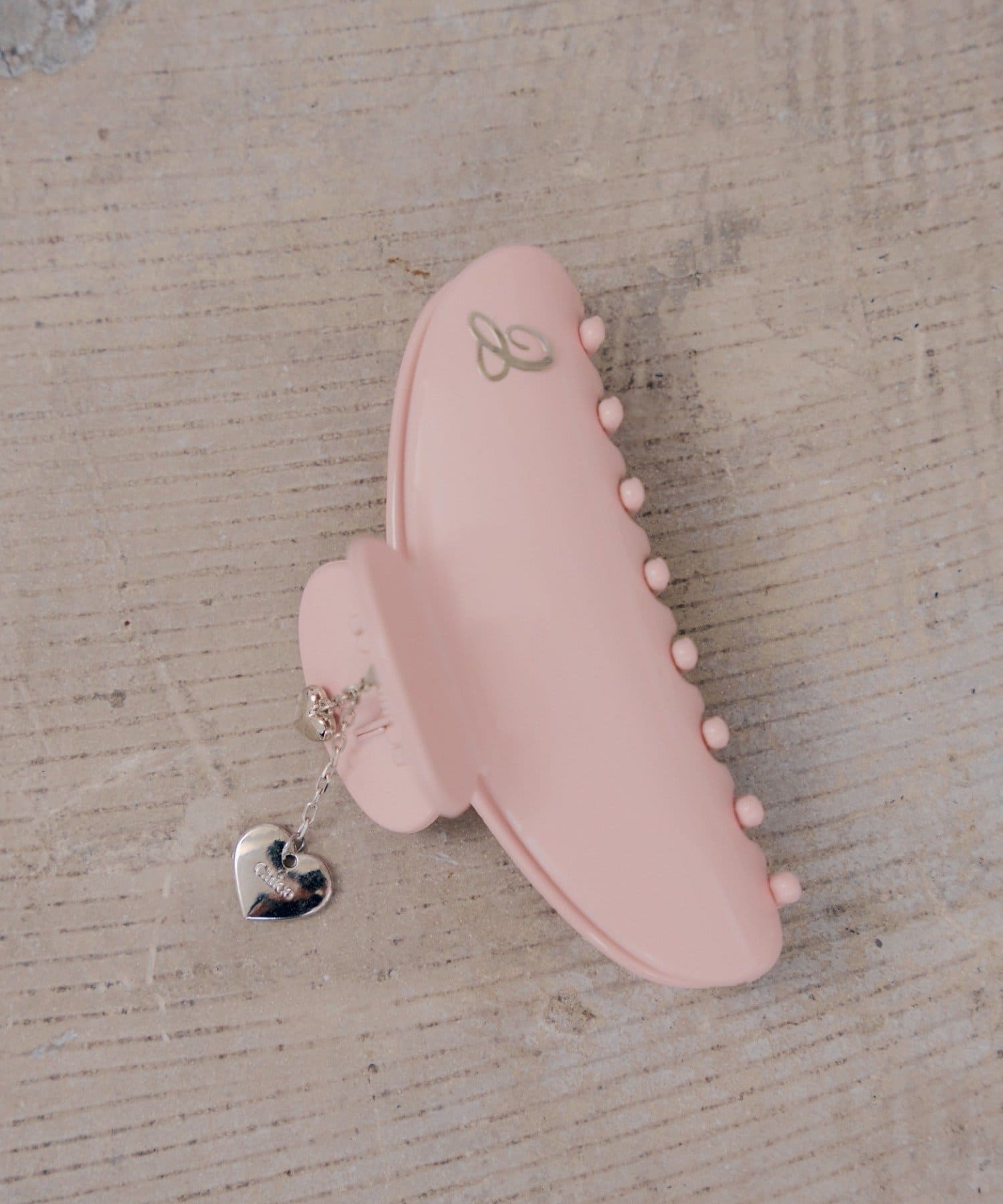 Chico(チコ) ハートチャーム付きヘアクリップ